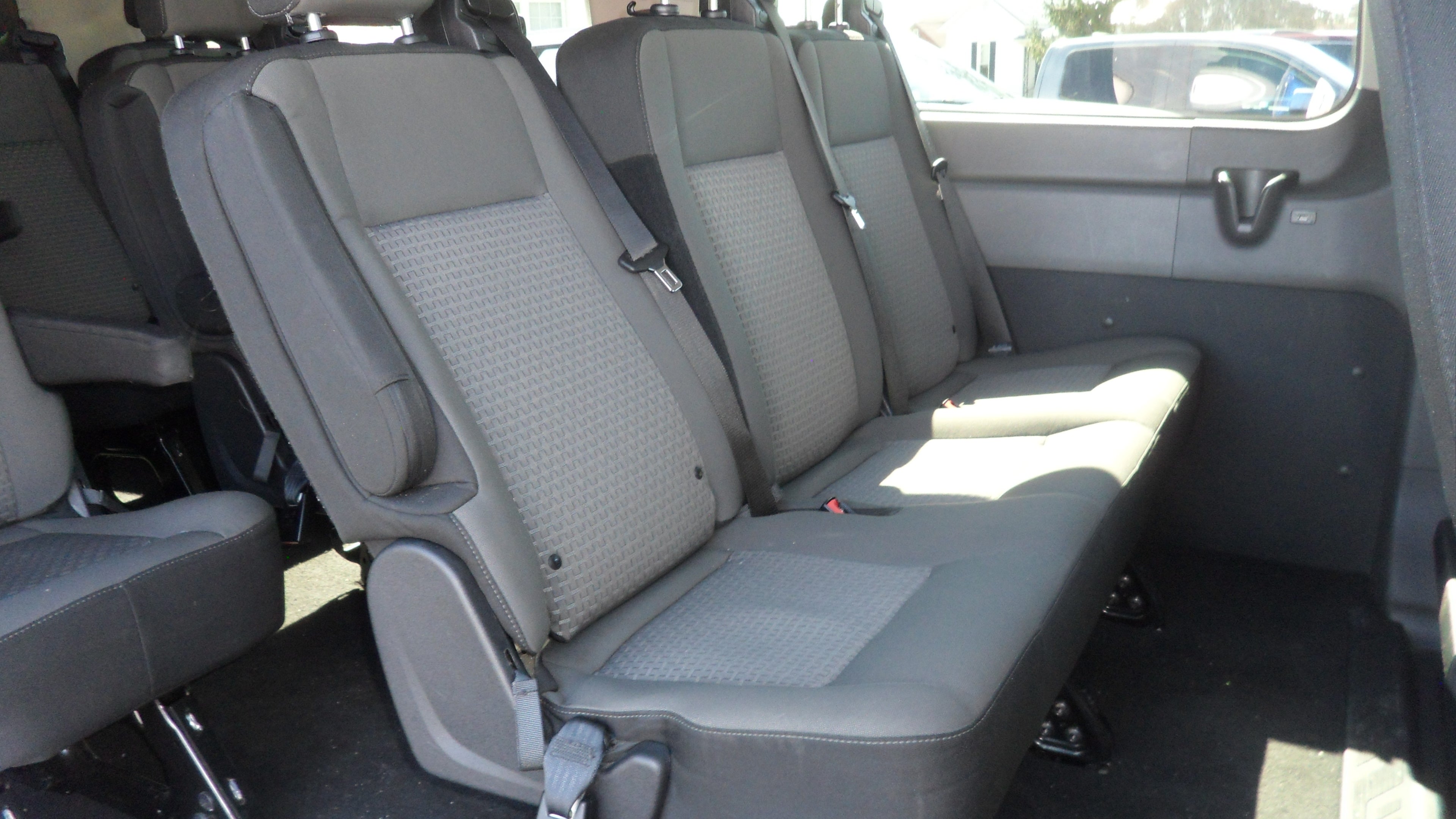 2024 Ford Transit Passenger Wagon XL