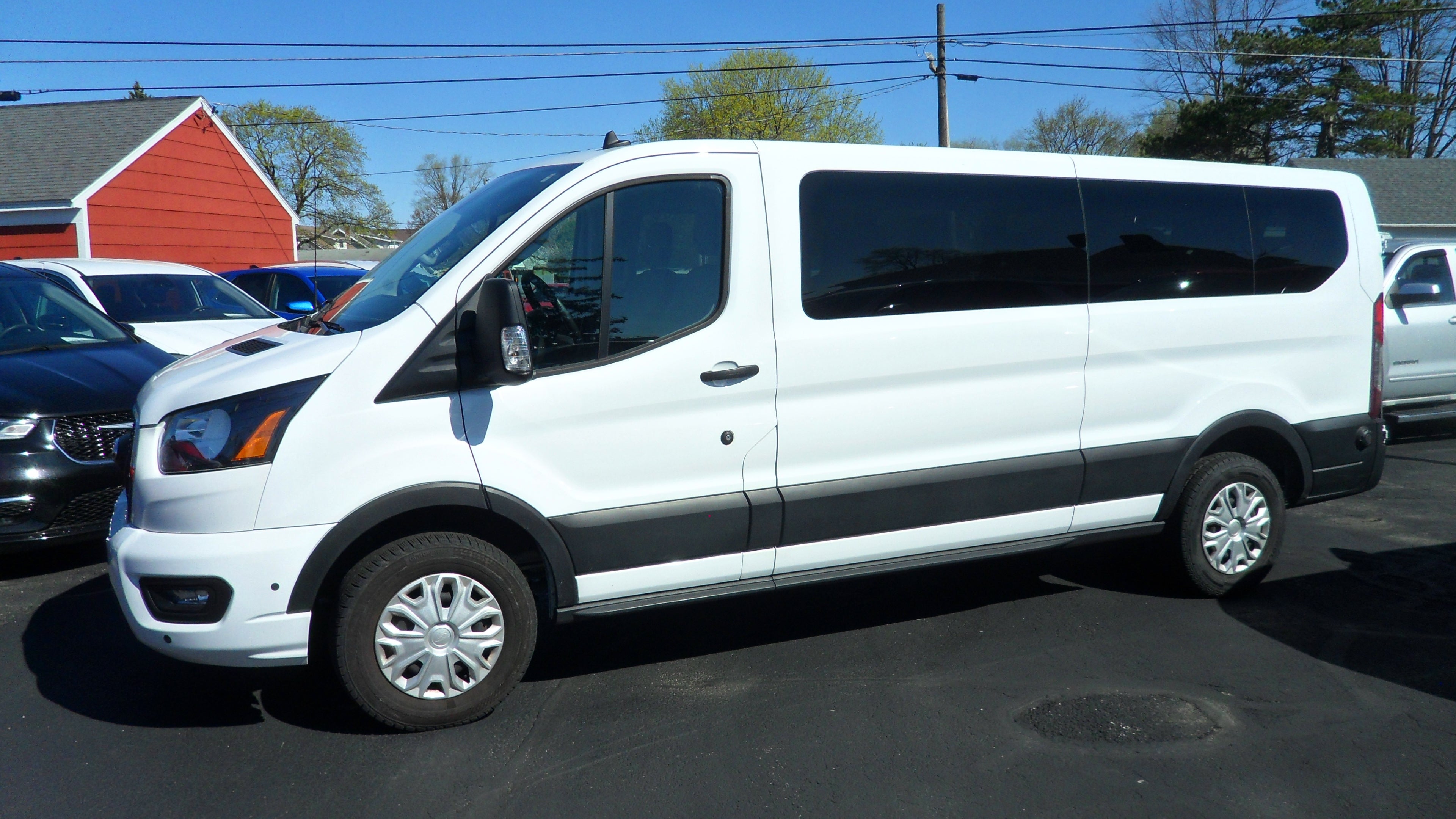 2024 Ford Transit Passenger Wagon XL