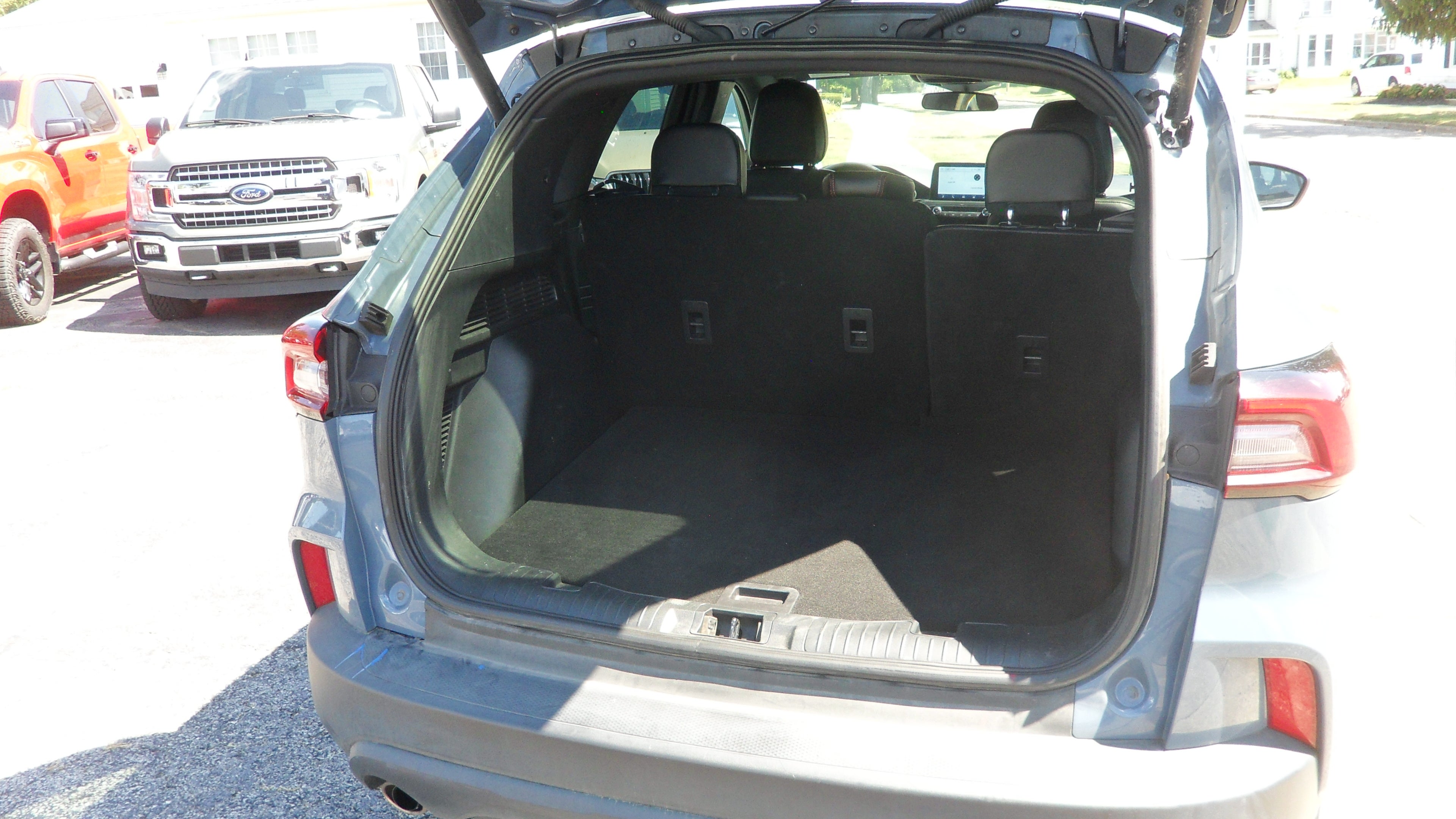 2025 Ford Escape ST-Line Select