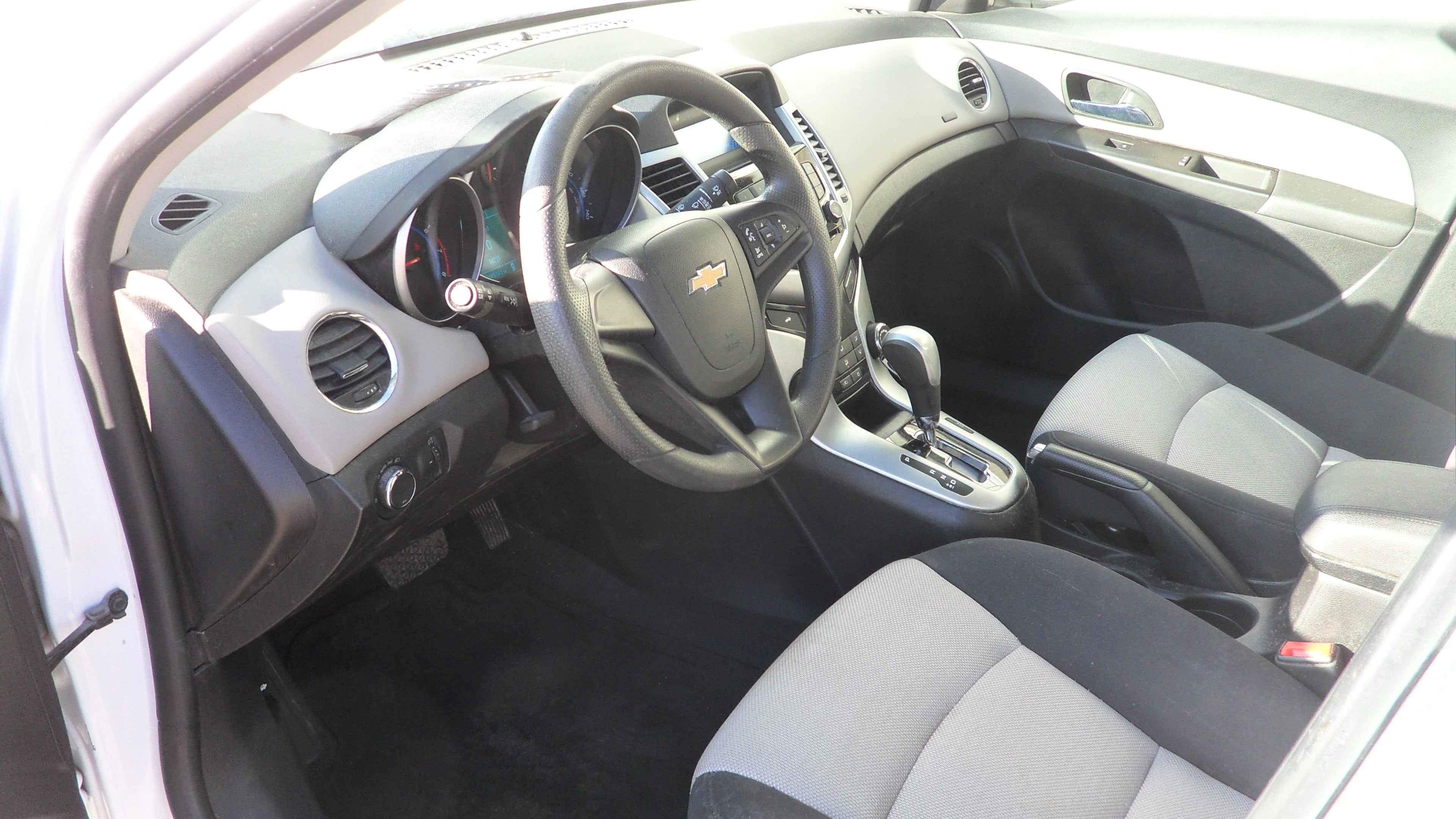 2015 Chevrolet Cruze LS