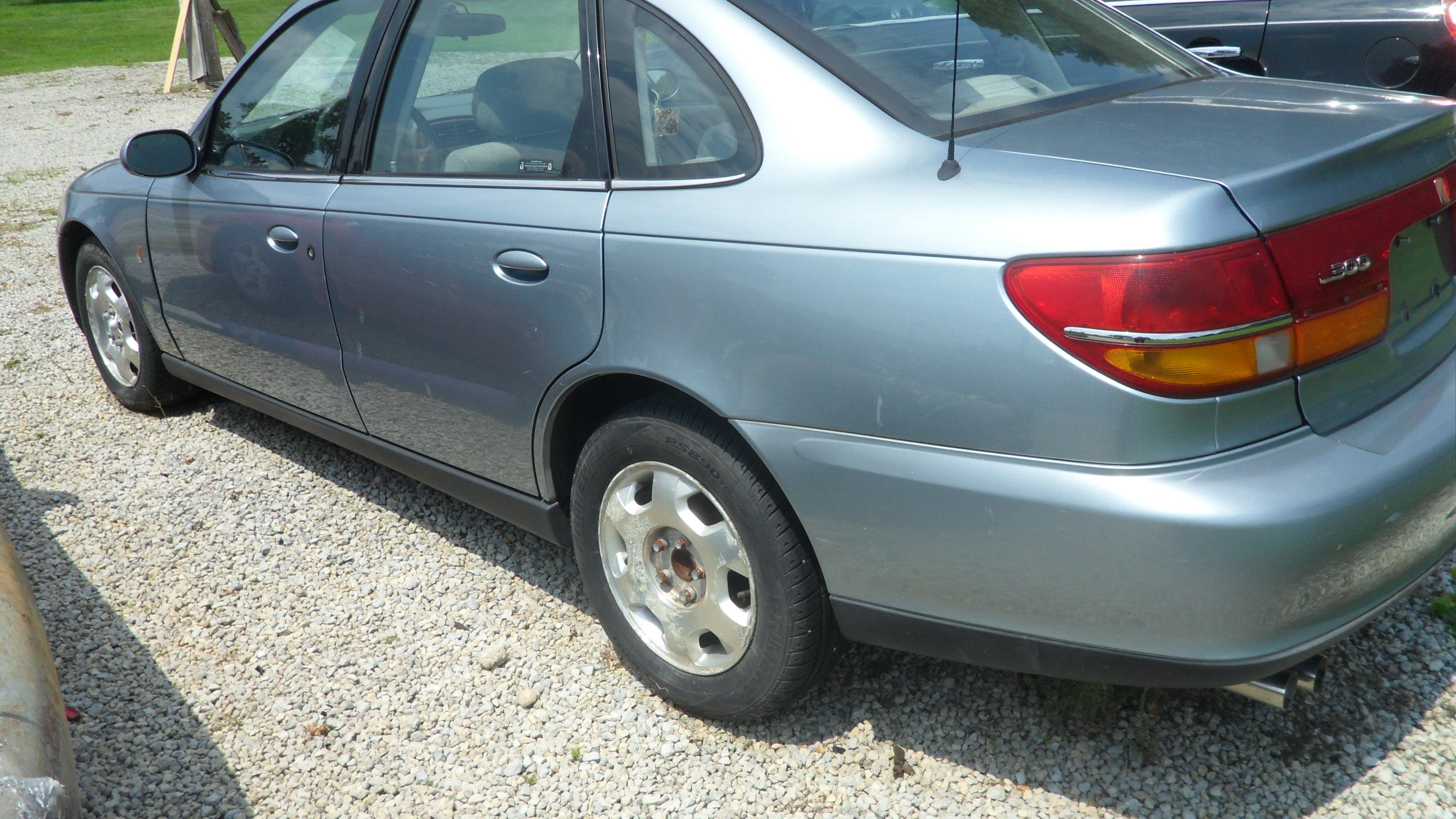 2002 Saturn L Base