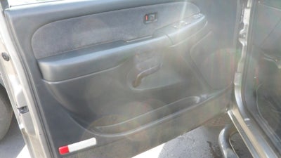 2002 Chevrolet Silverado 1500 LS