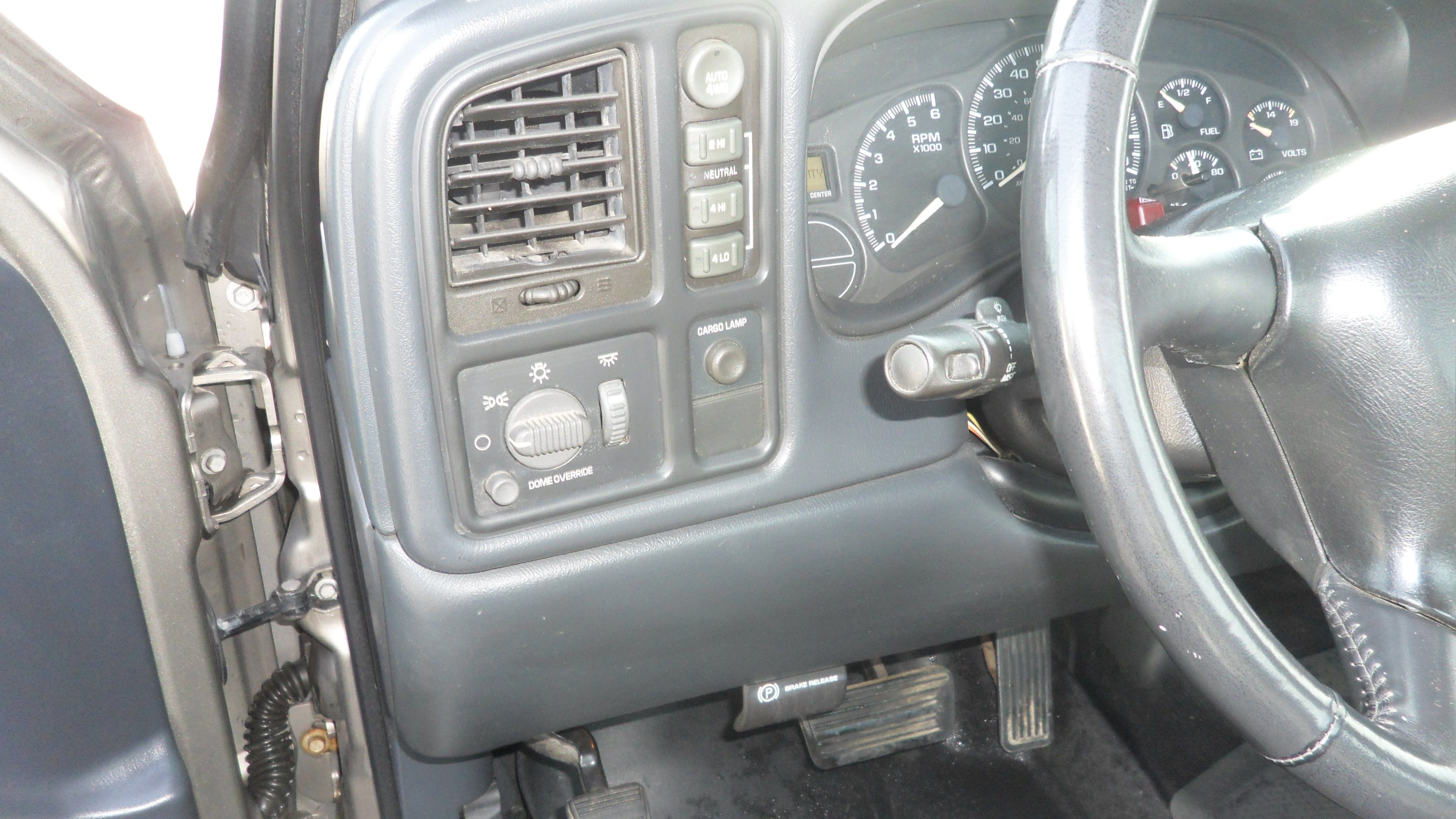 2002 Chevrolet Silverado 1500 LS