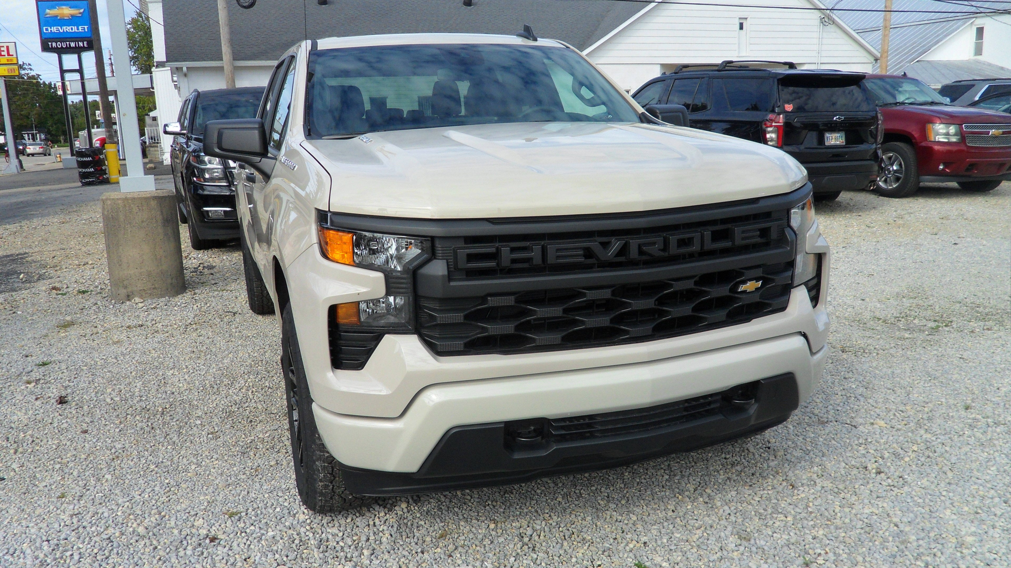2026 Chevrolet Silverado 1500 Custom