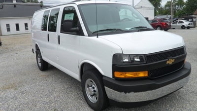 2026 Chevrolet Express Cargo WT