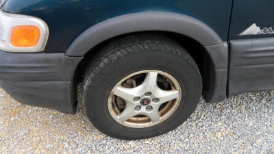 1999 Pontiac Montana Base