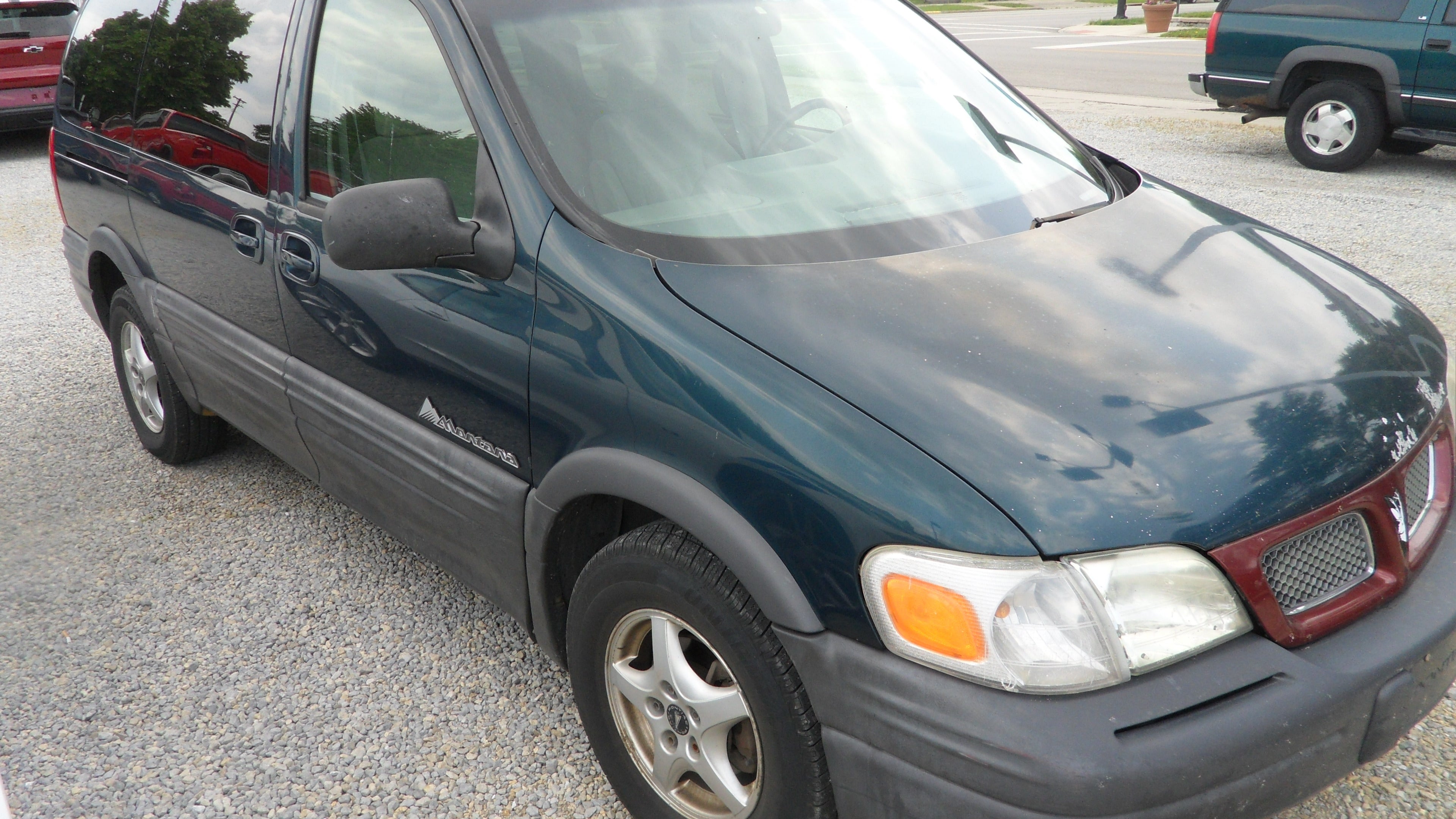 1999 Pontiac Montana Base