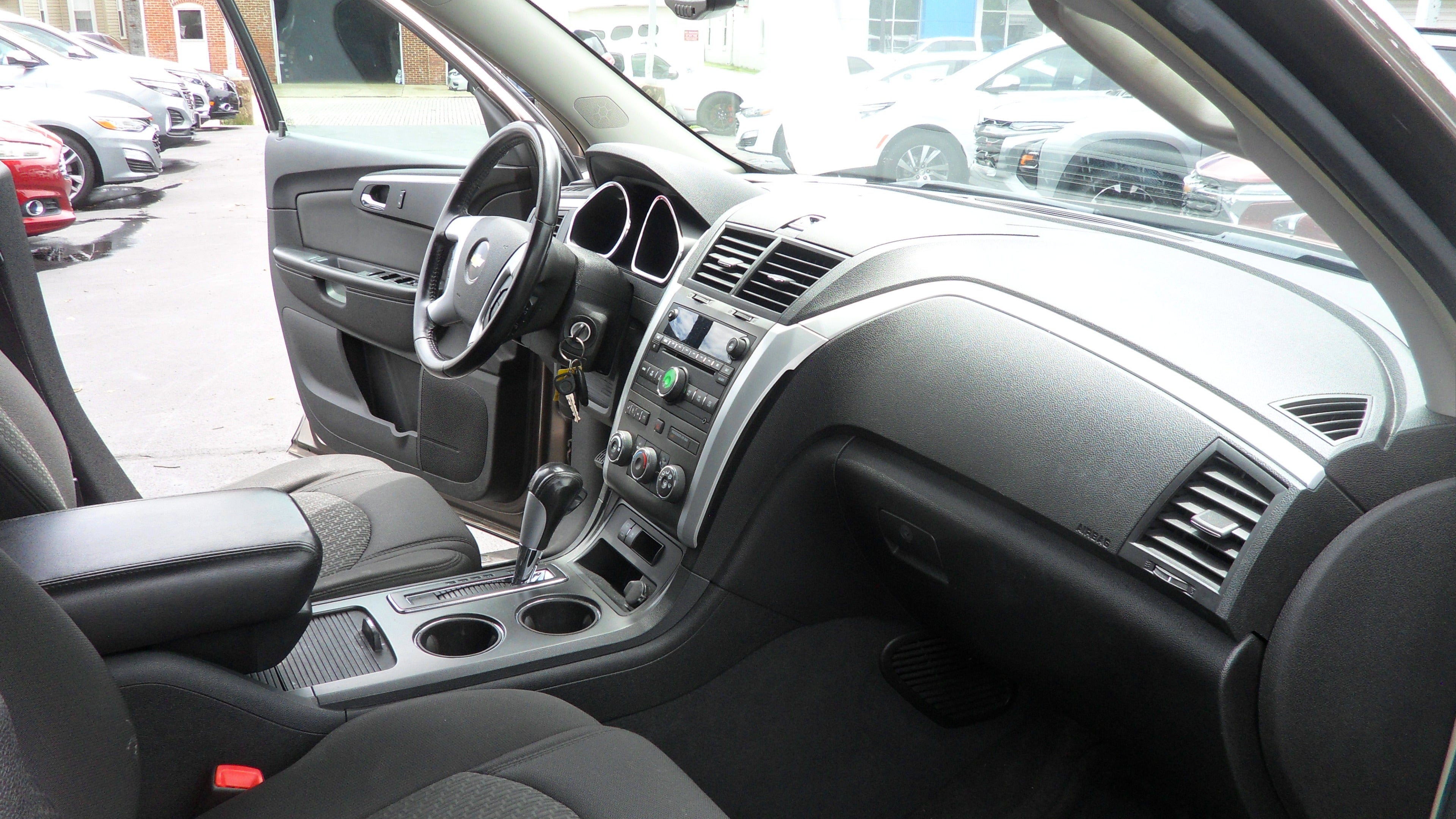 2009 Chevrolet Traverse LT w/1LT