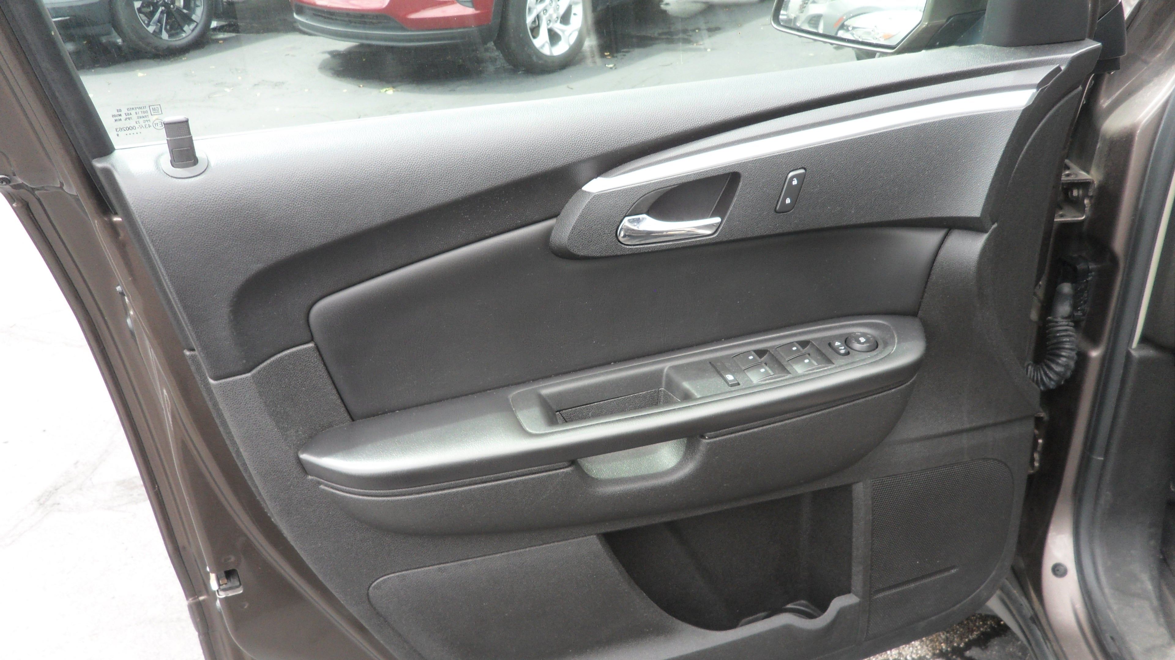 2009 Chevrolet Traverse LT w/1LT