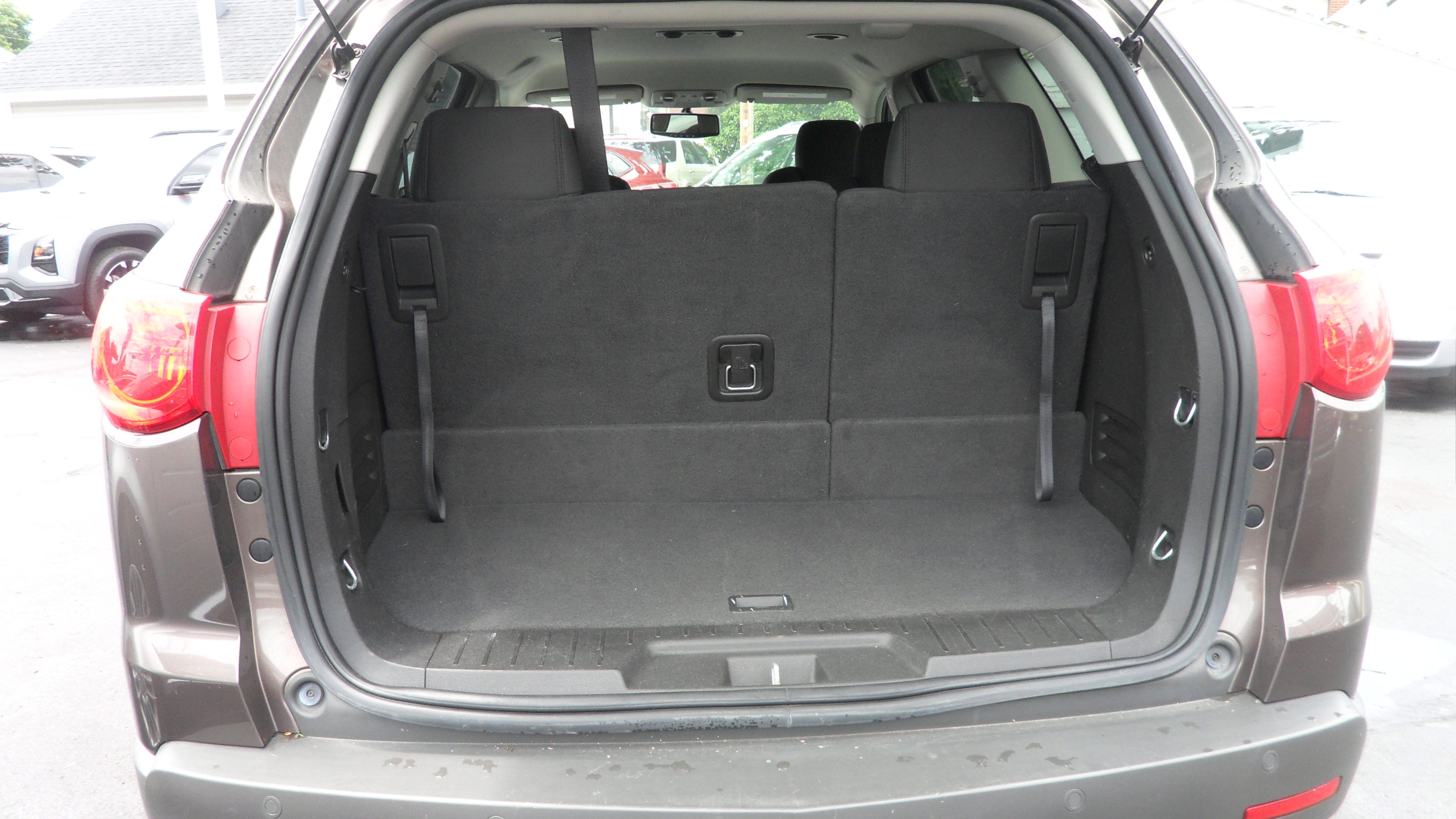 2009 Chevrolet Traverse LT w/1LT