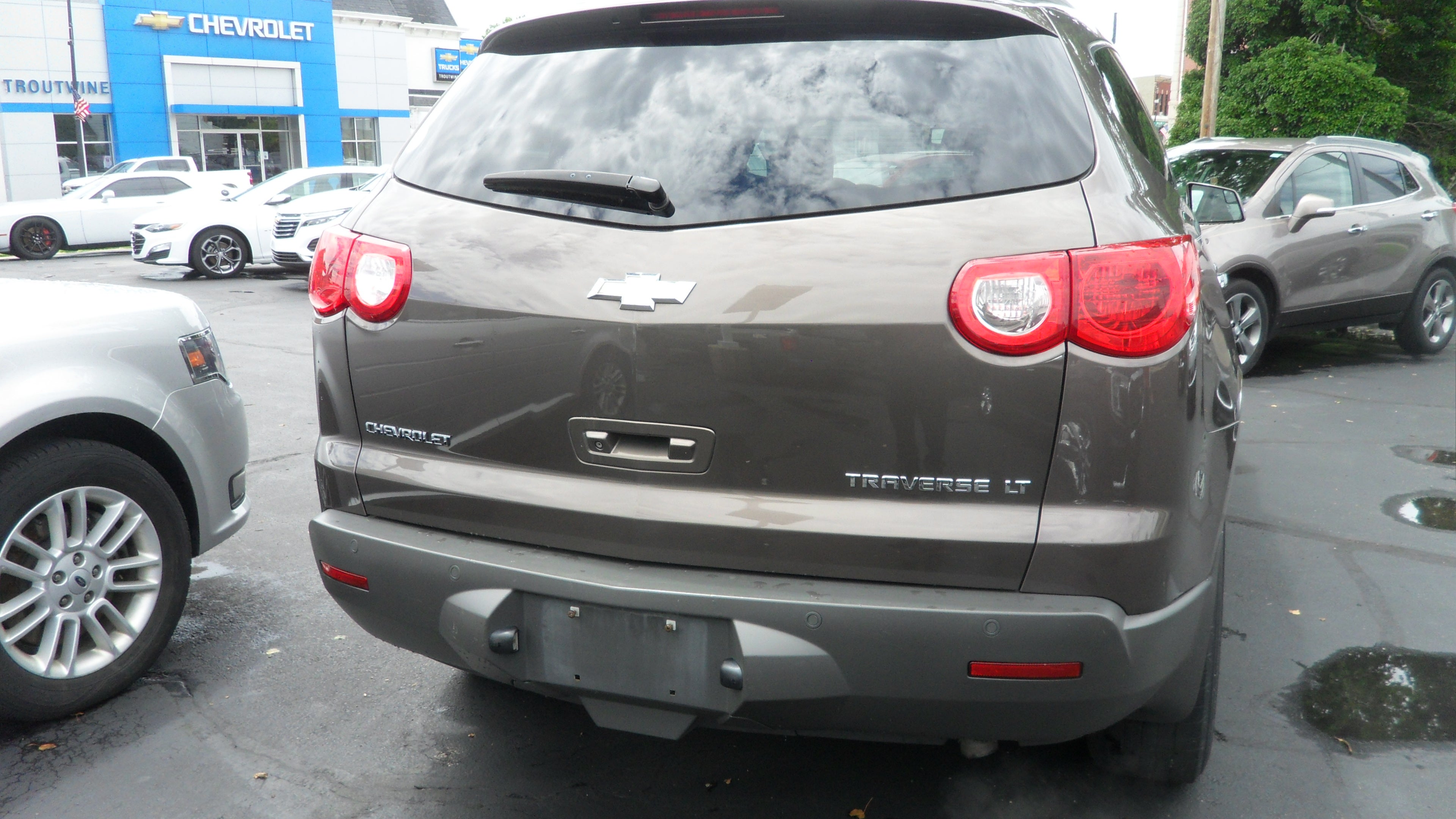 2009 Chevrolet Traverse LT w/1LT