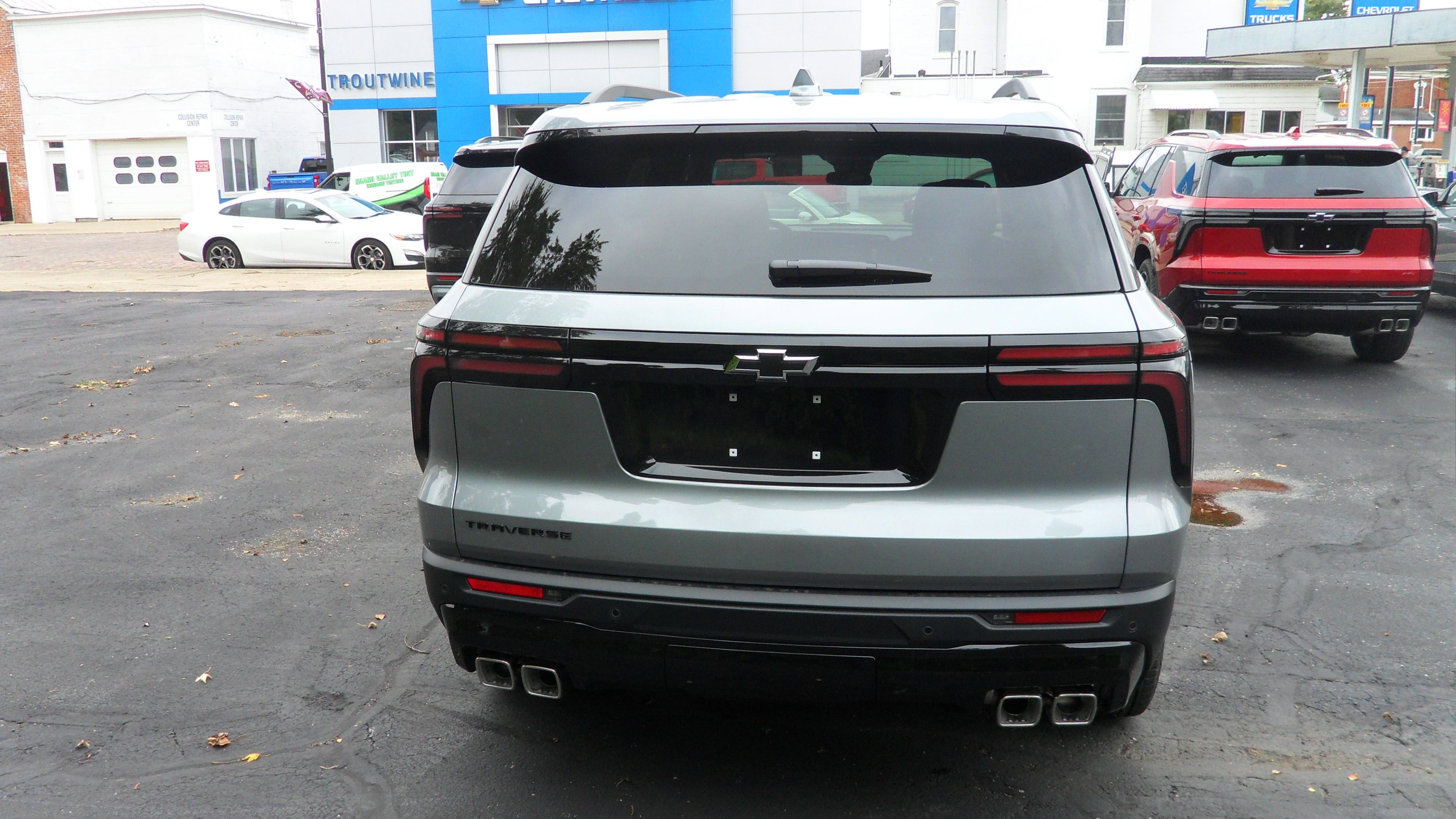 2027 Chevrolet Traverse LT