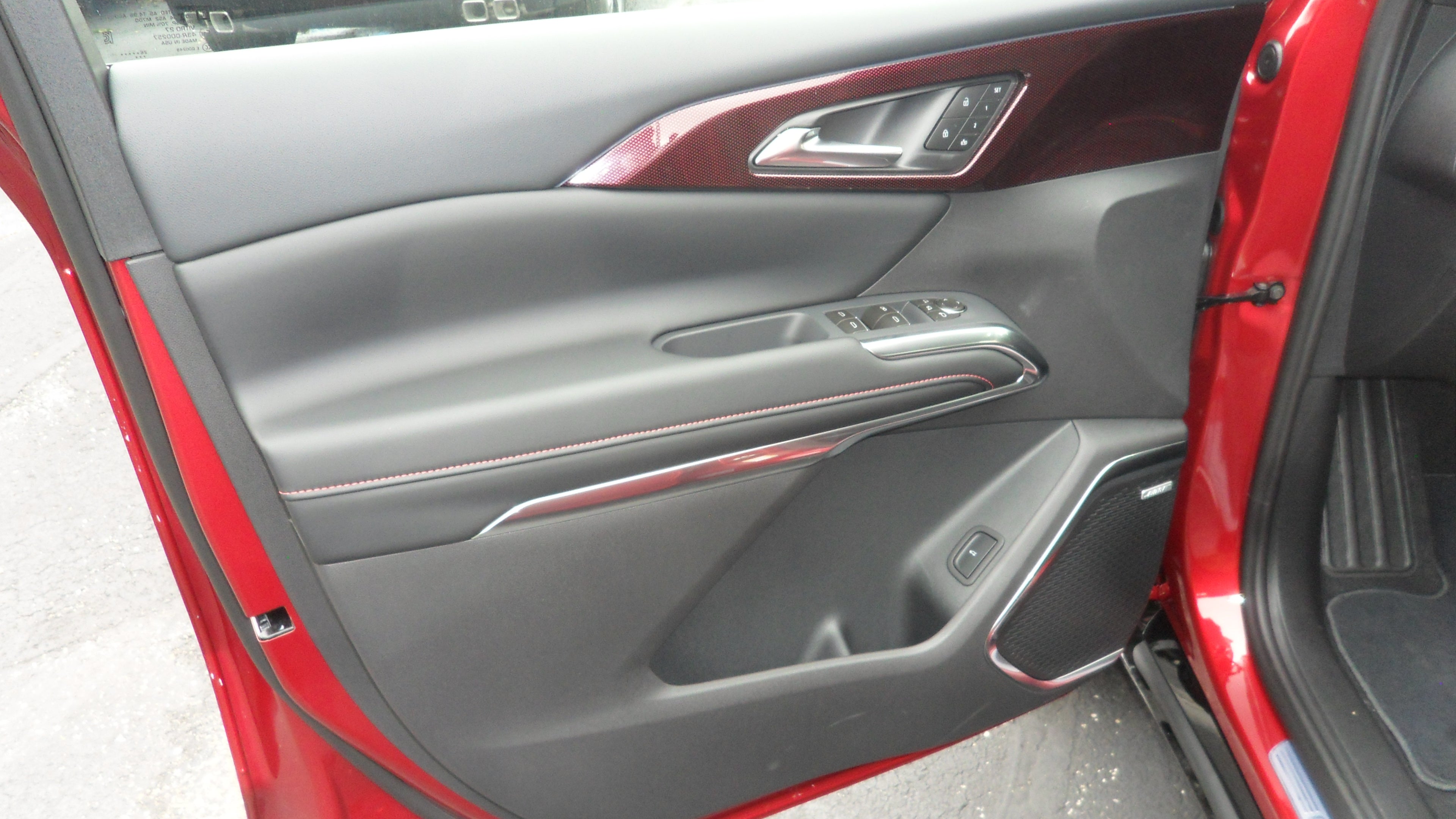 2027 Chevrolet Traverse RS