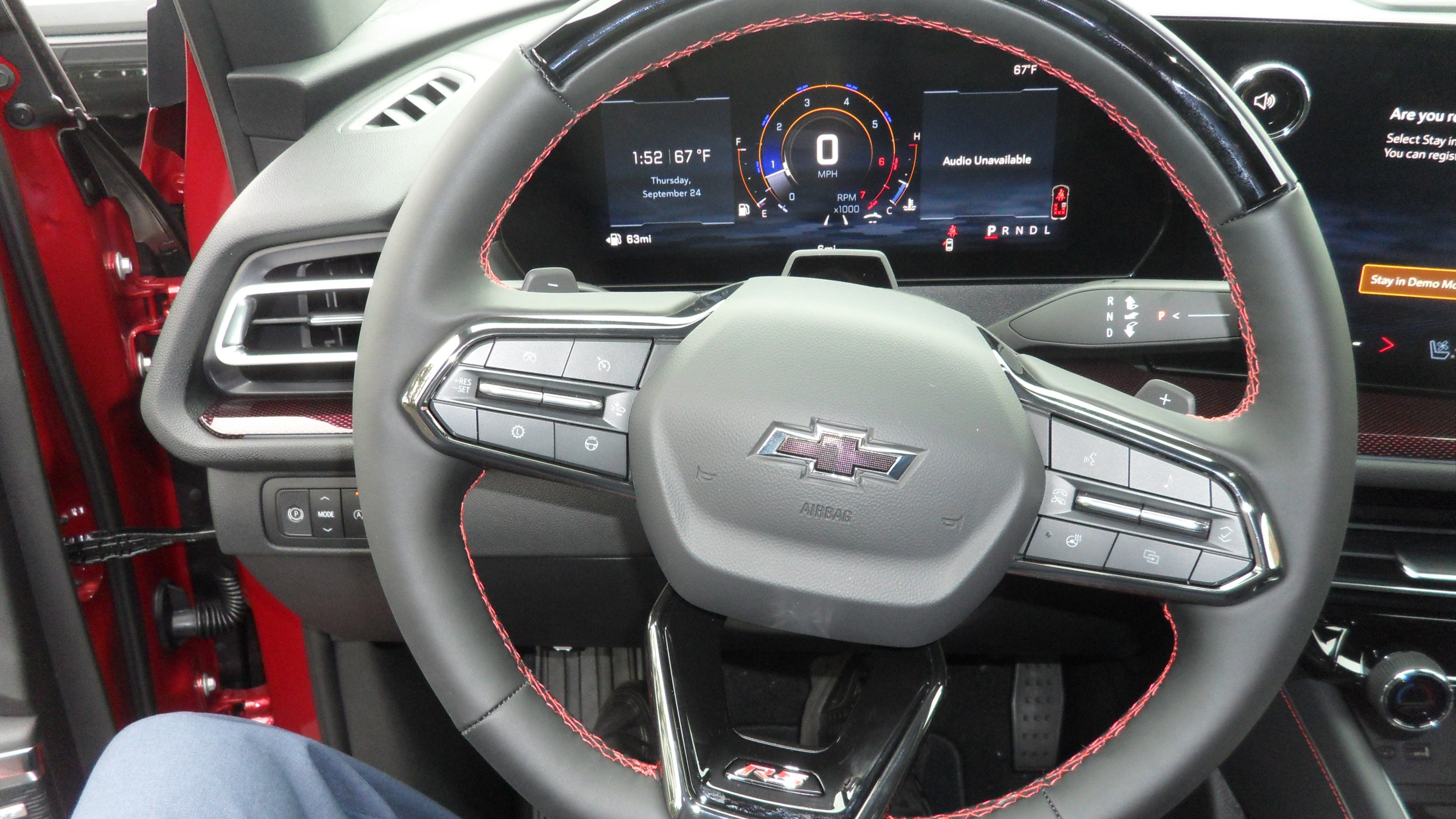 2027 Chevrolet Traverse RS
