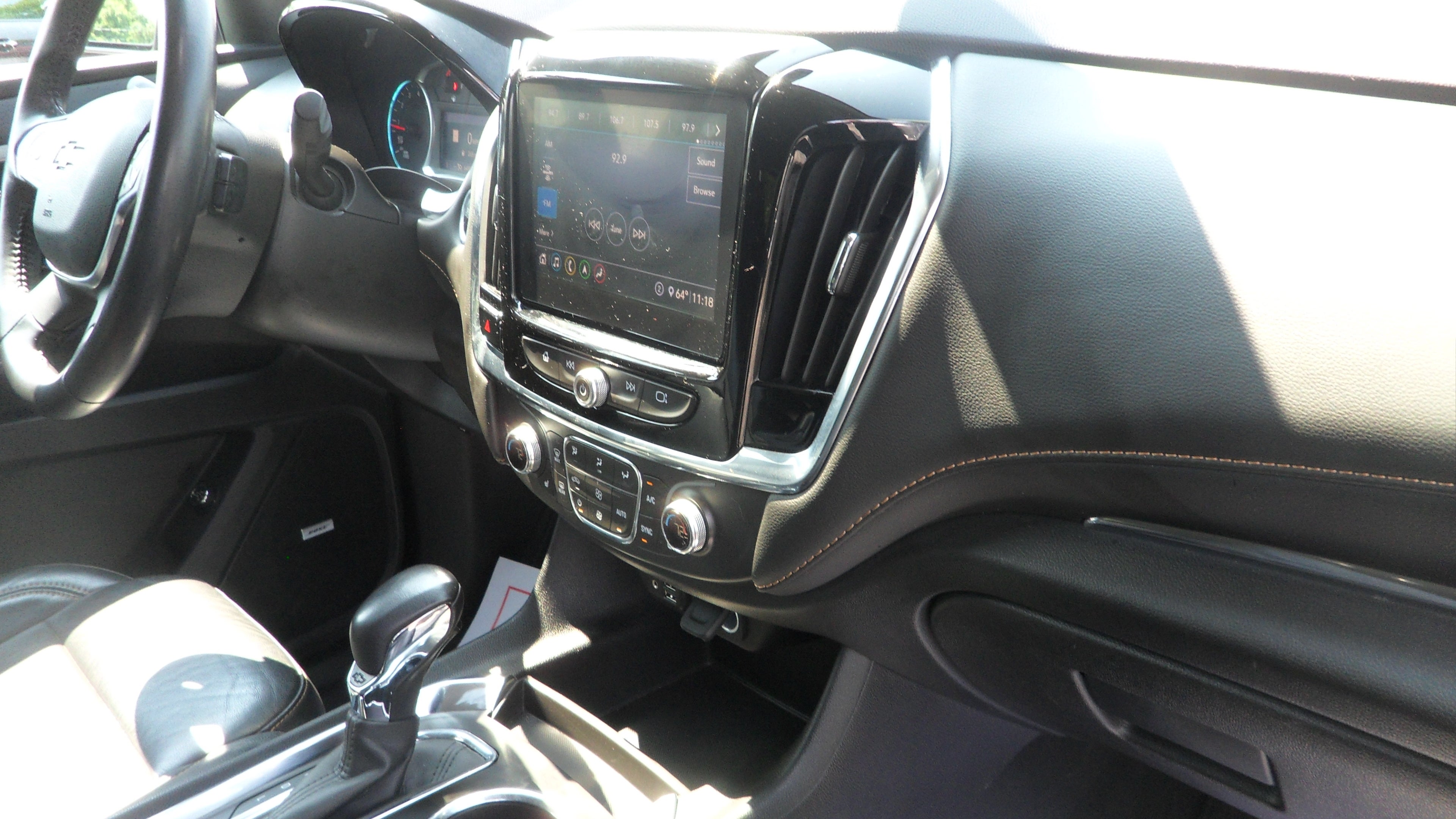 2021 Chevrolet Traverse LT Leather