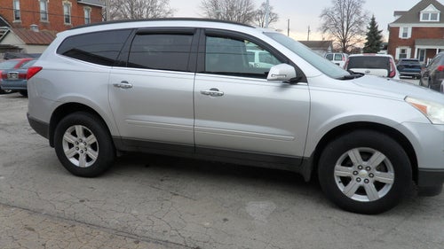 2011 Chevrolet Traverse LT w/1LT