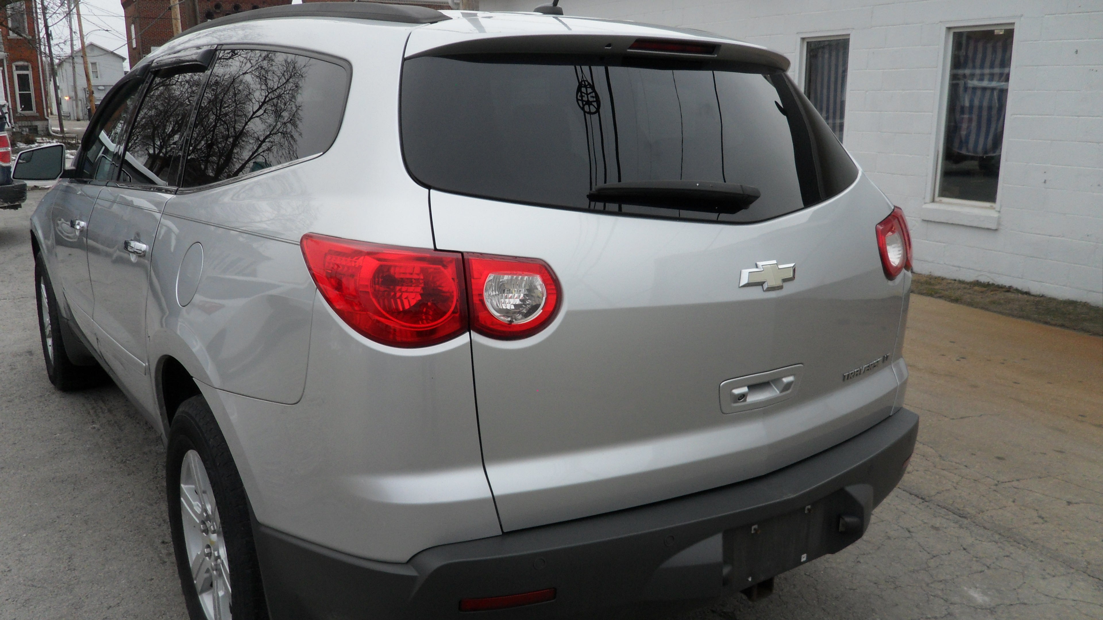 2011 Chevrolet Traverse LT w/1LT