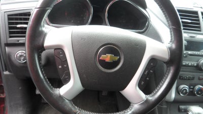 2011 Chevrolet Traverse LT w/1LT