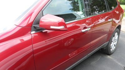 2011 Chevrolet Traverse LT w/1LT