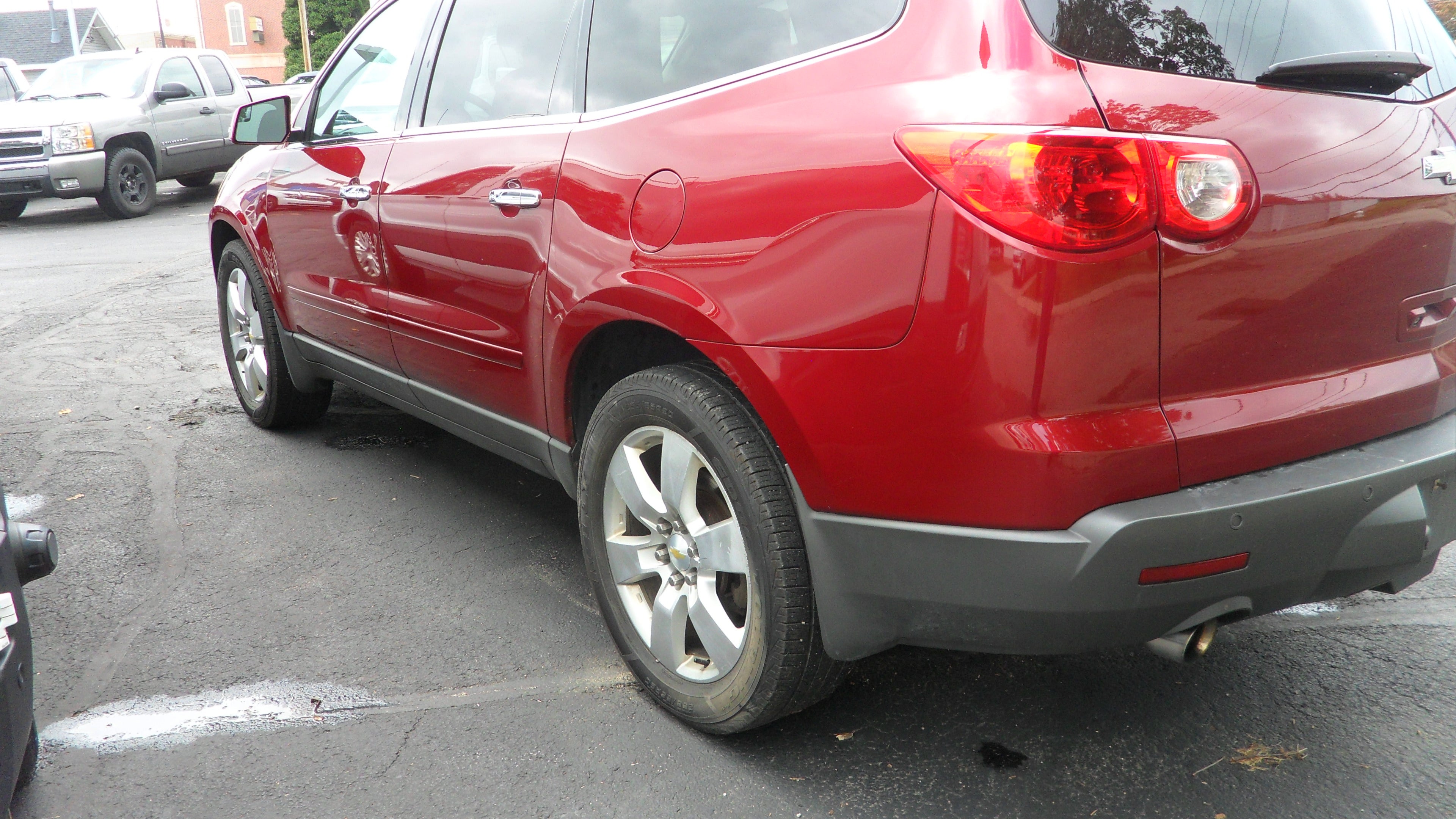 2011 Chevrolet Traverse LT w/1LT