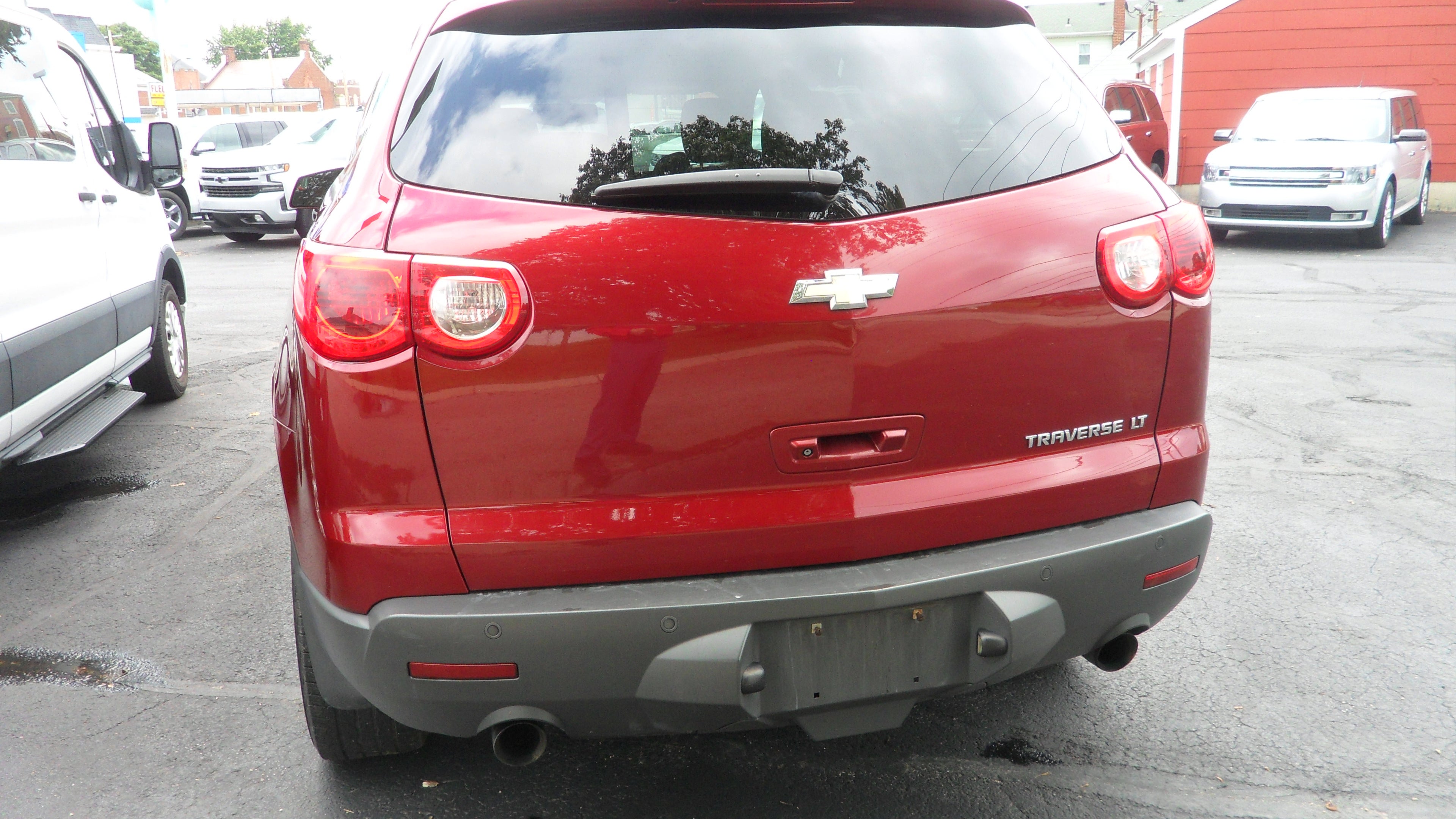 2011 Chevrolet Traverse LT w/1LT