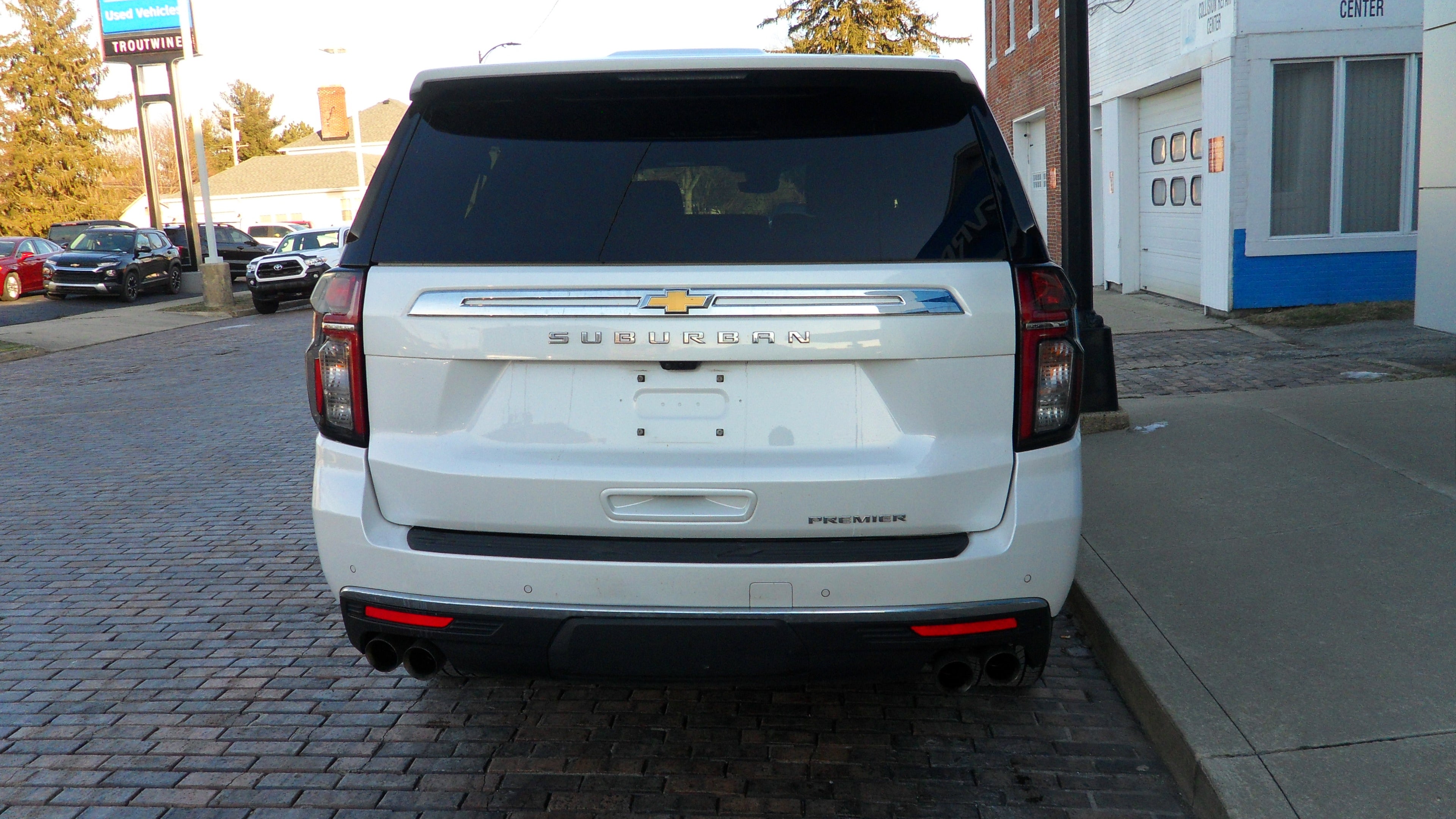 2023 Chevrolet Suburban Premier