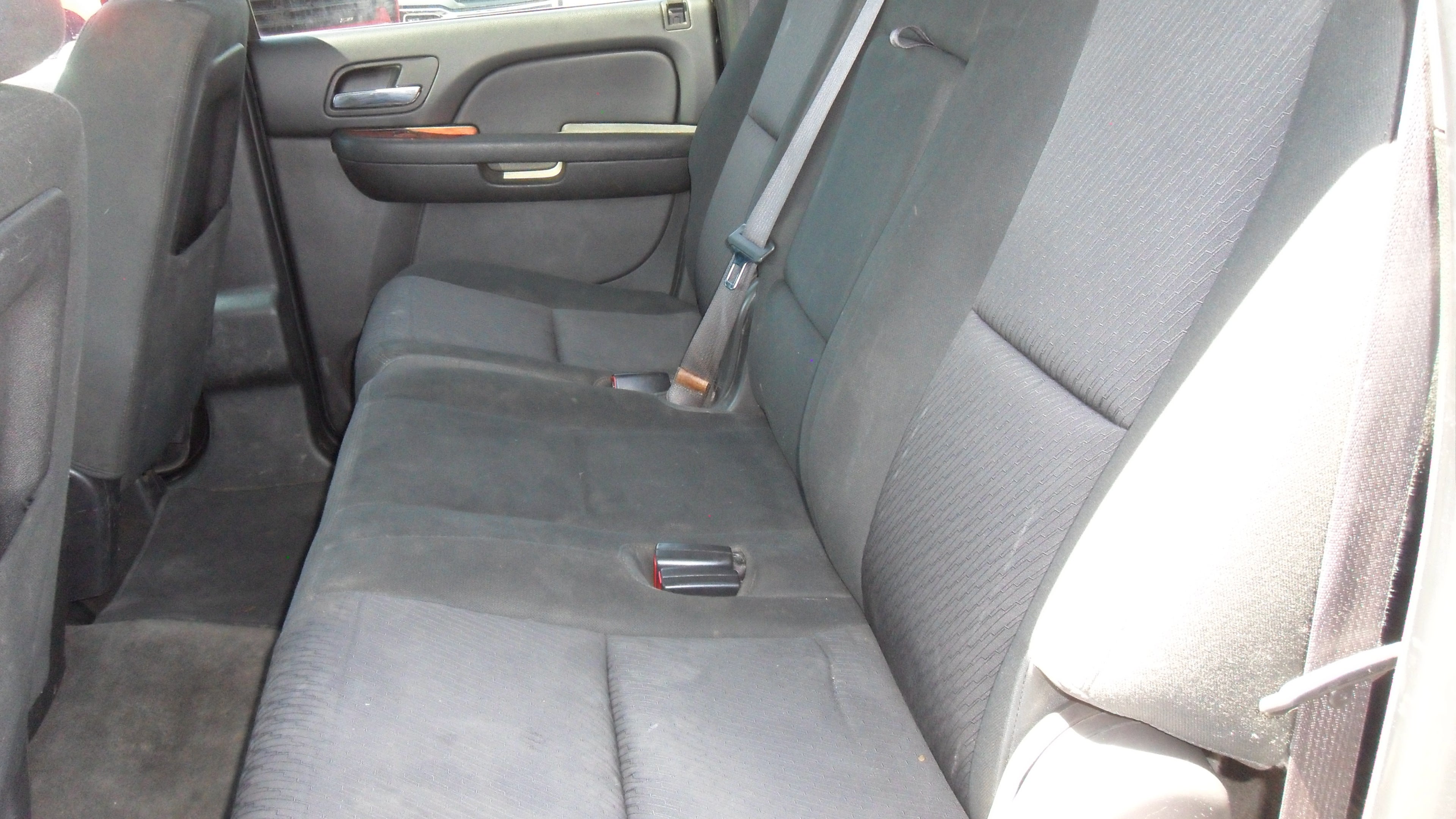 2013 Chevrolet Suburban LS