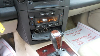 2005 Cadillac SRX Base