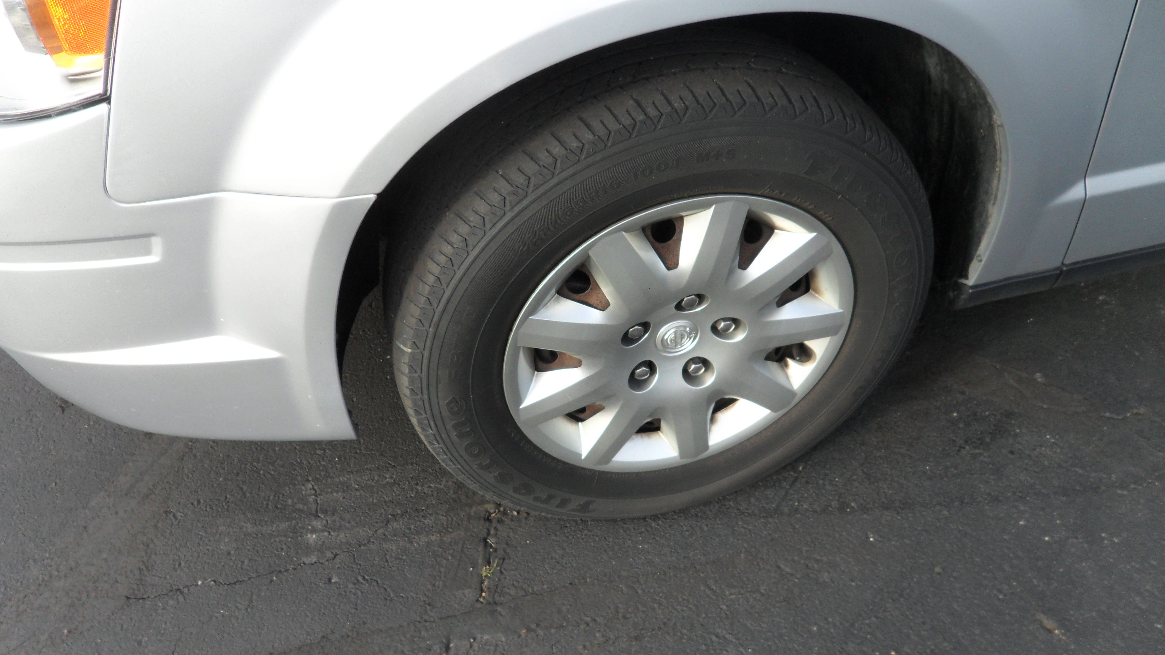 2010 Chrysler Town & Country LX