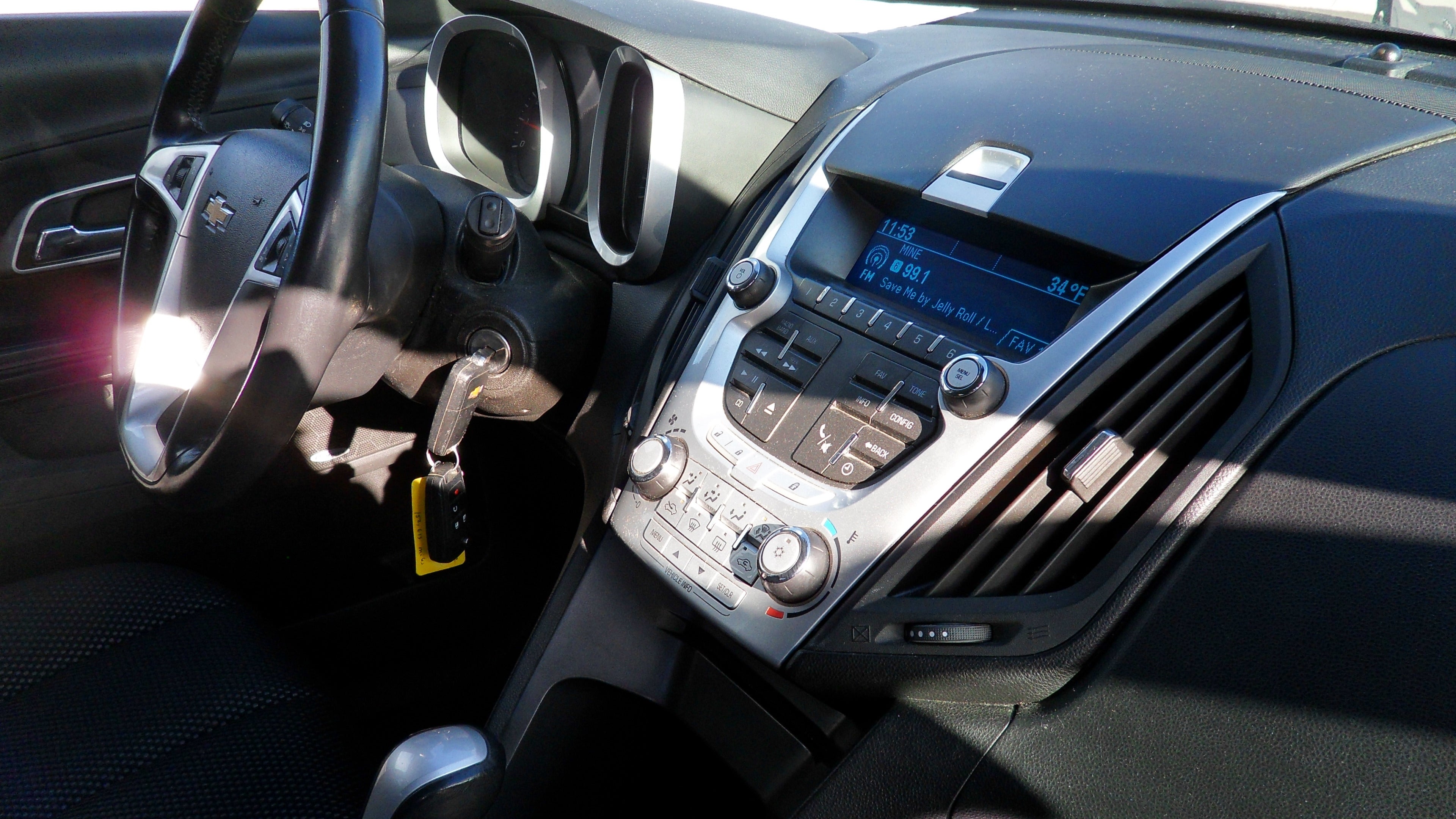 2011 Chevrolet Equinox LT w/1LT