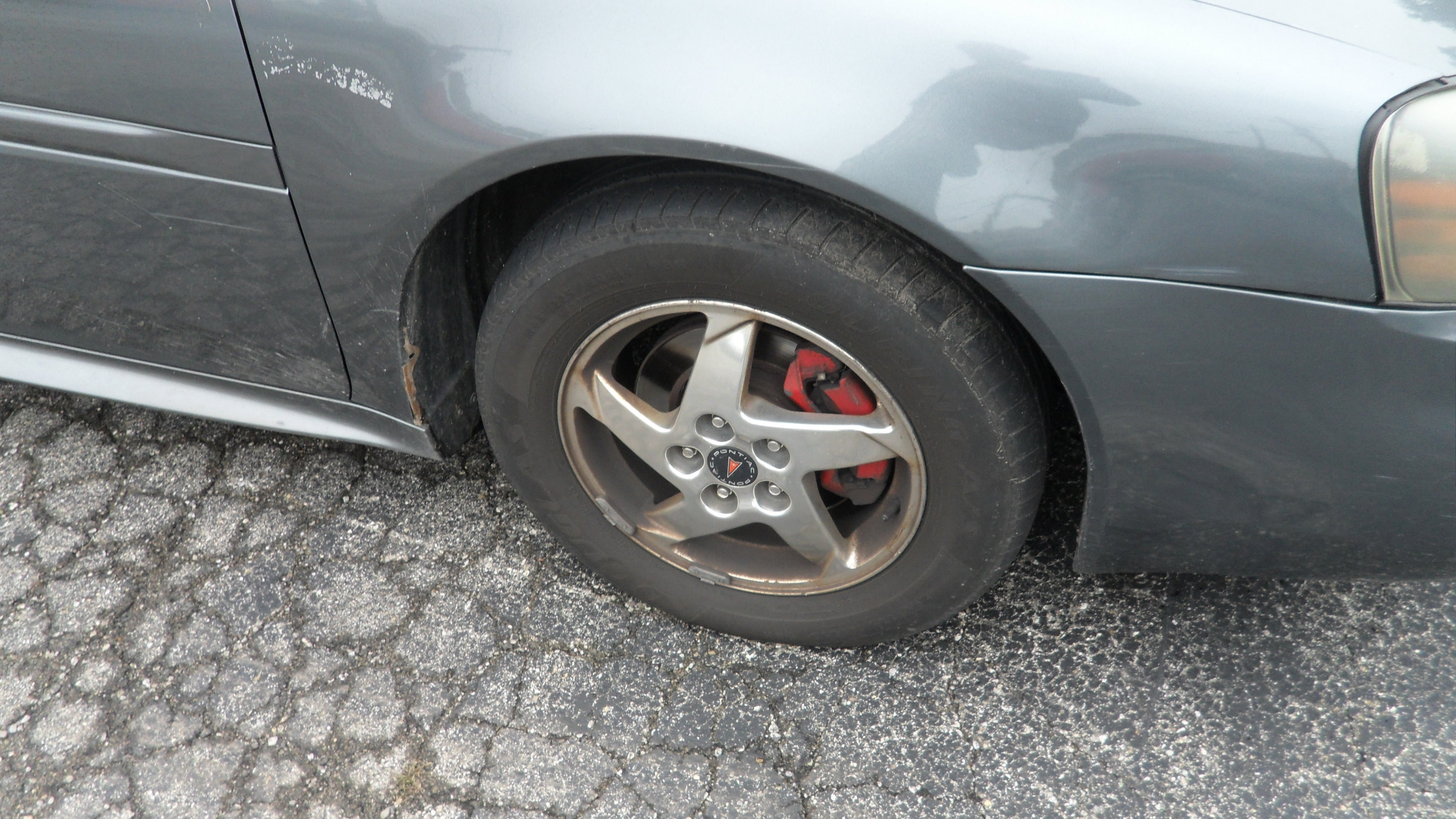 2004 Pontiac Grand Prix GT2