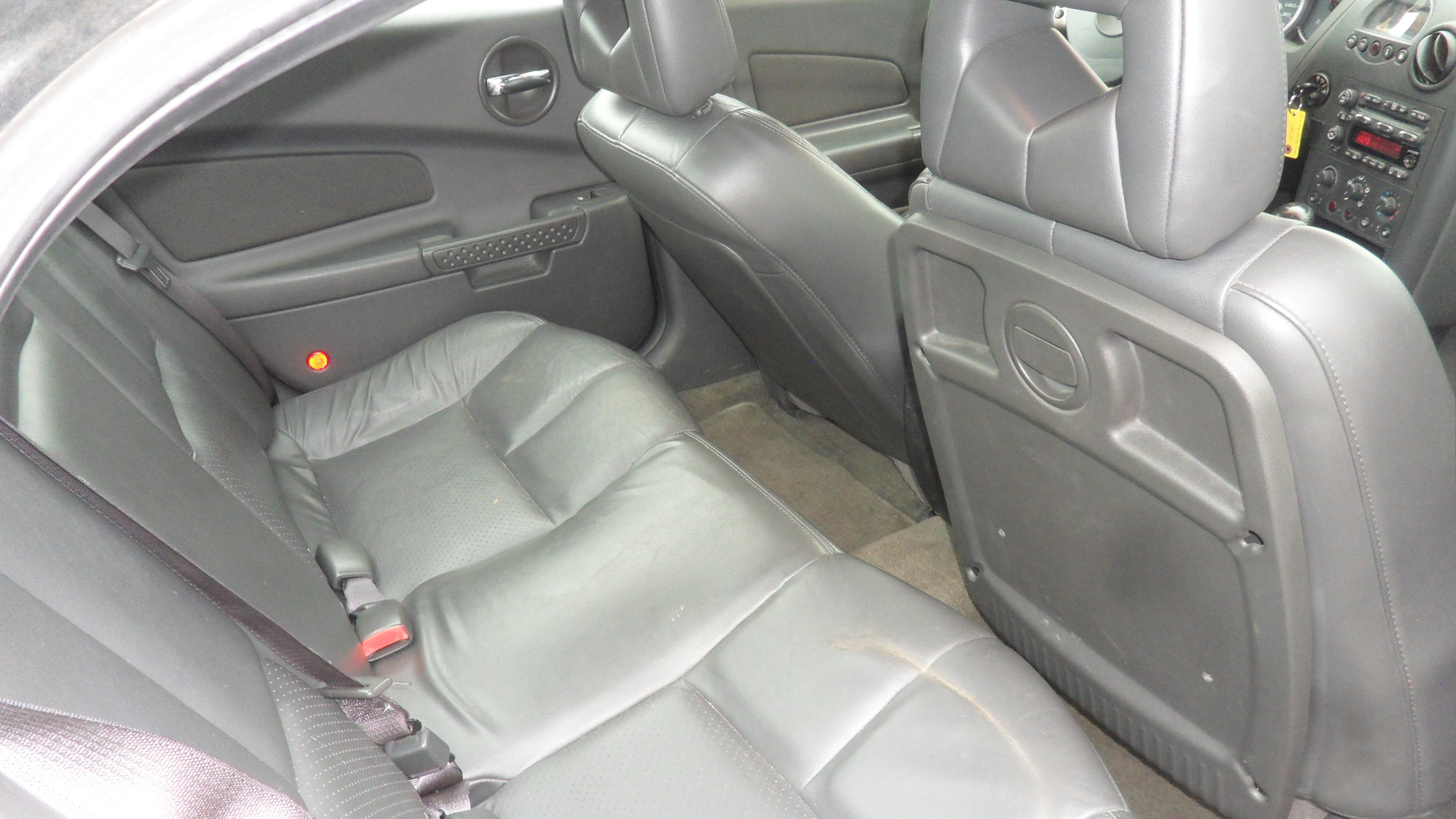 2004 Pontiac Grand Prix GT2