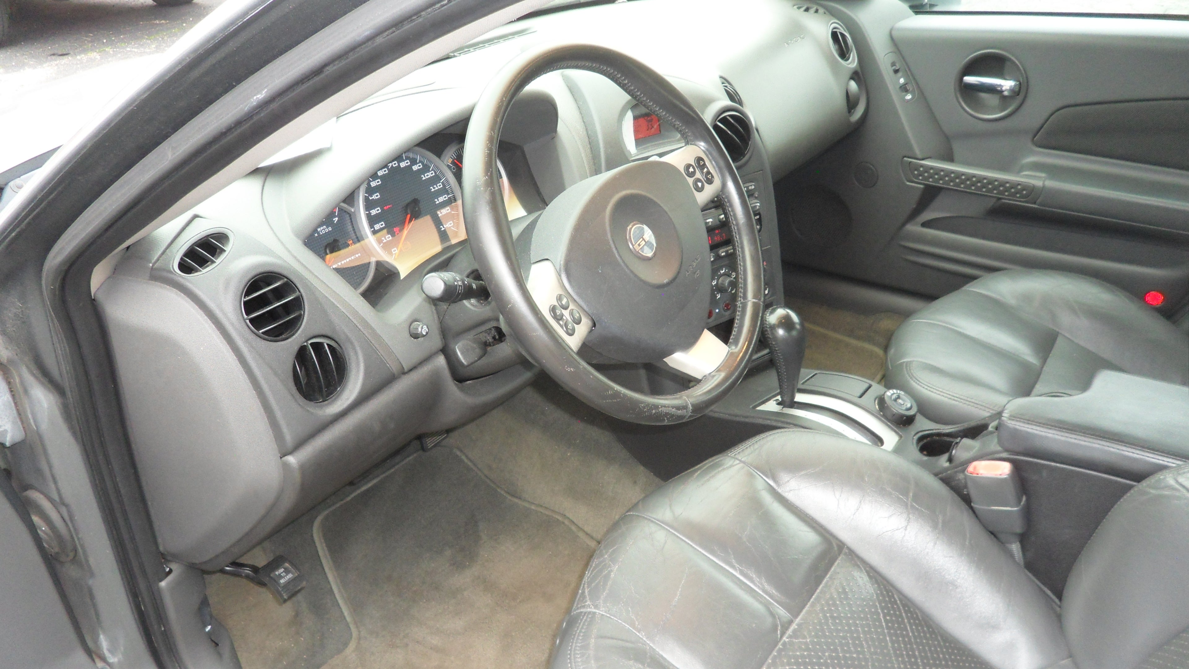 2004 Pontiac Grand Prix GT2
