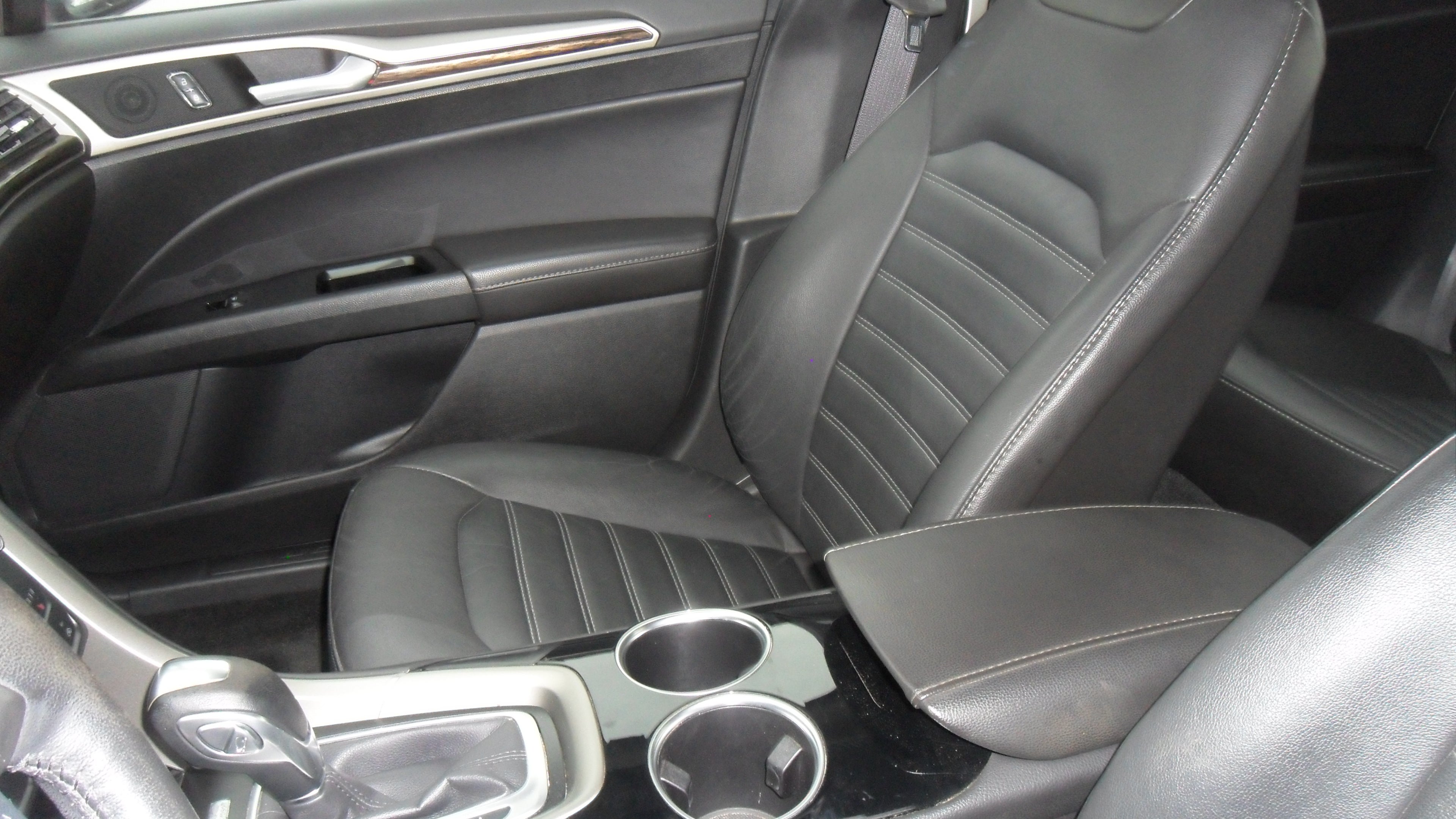 2013 Ford Fusion SE Hybrid