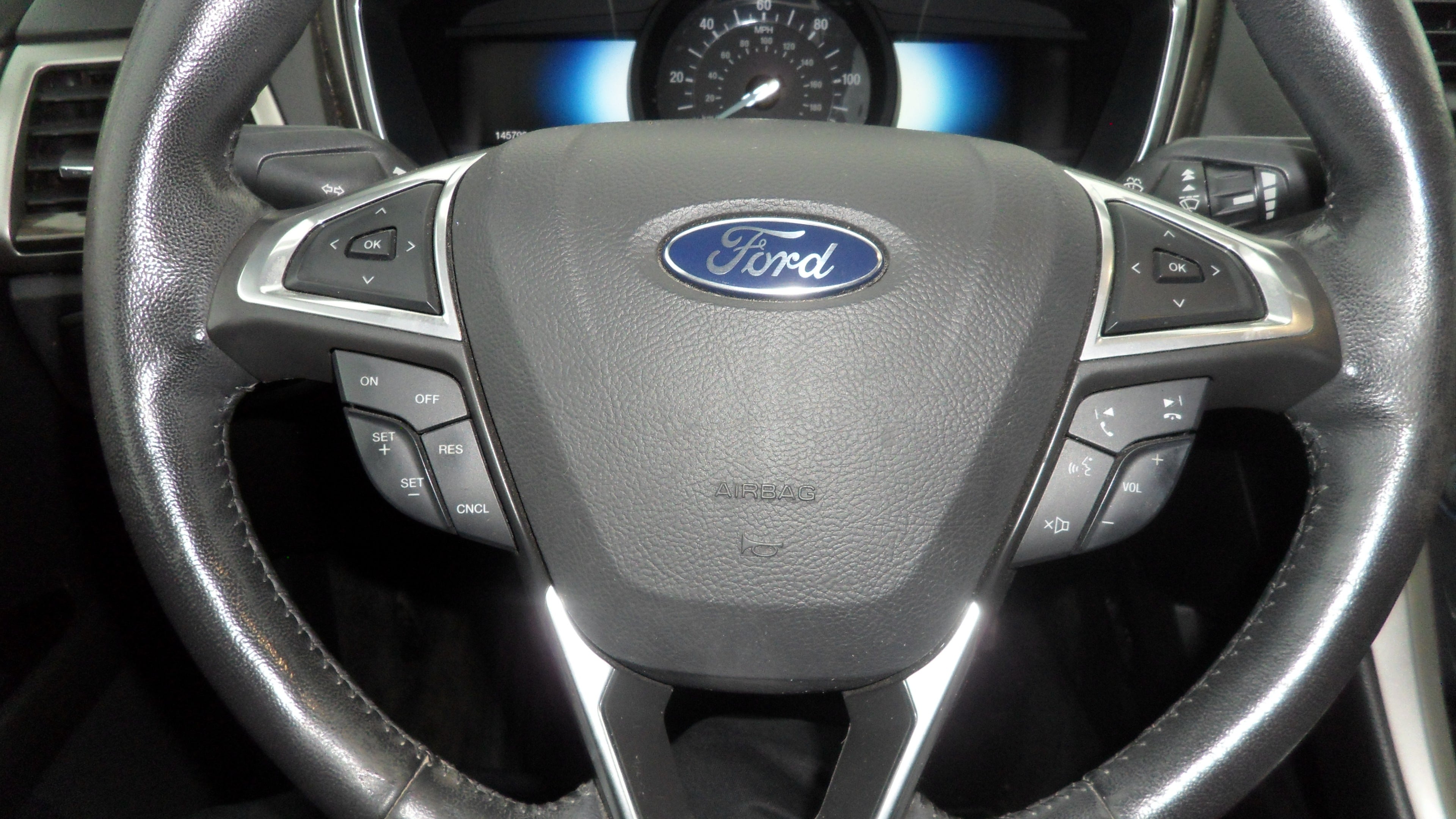 2013 Ford Fusion SE Hybrid