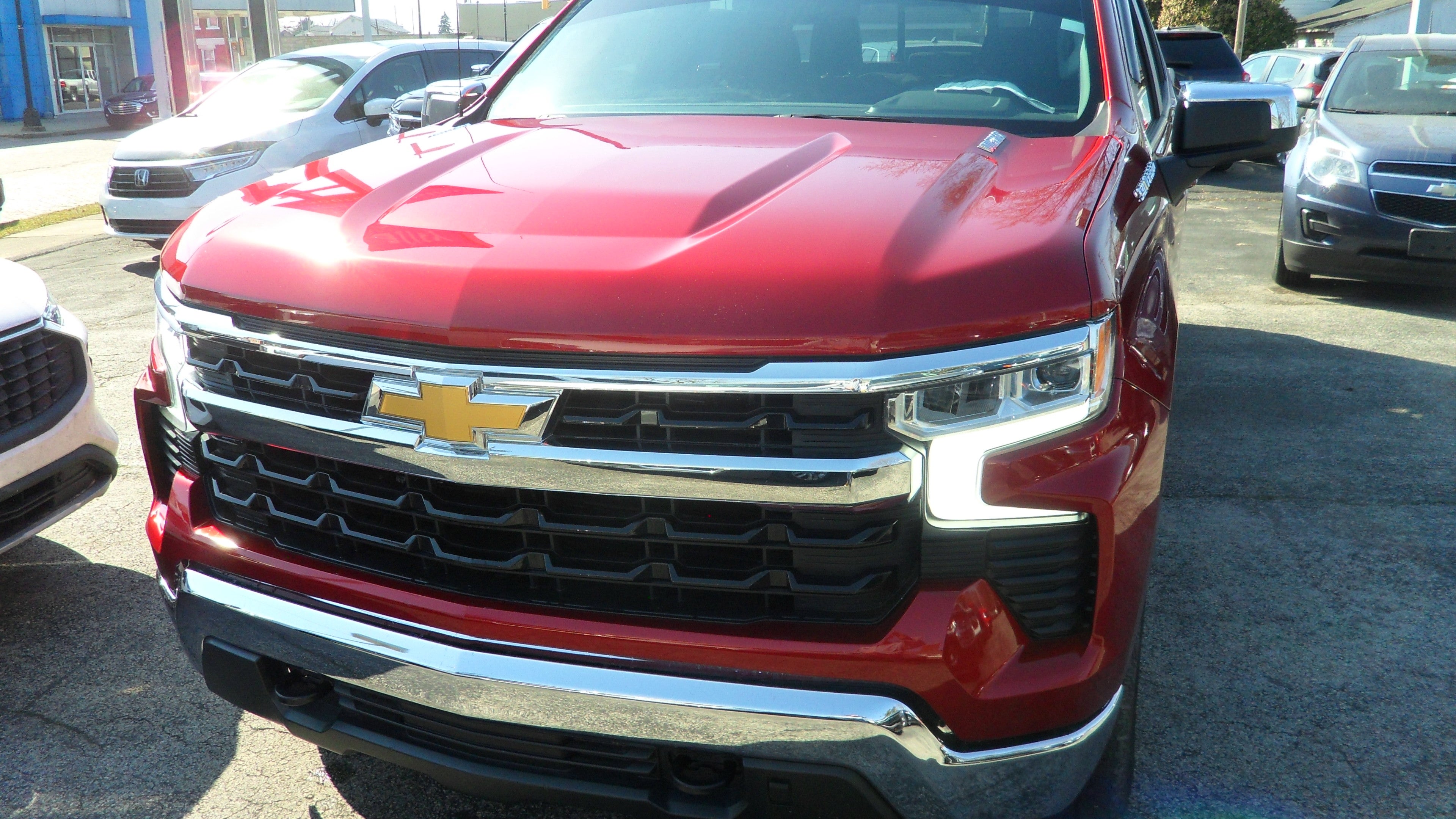 2023 Chevrolet Silverado 1500 LT