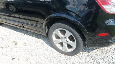 2009 Saturn Vue Red Line