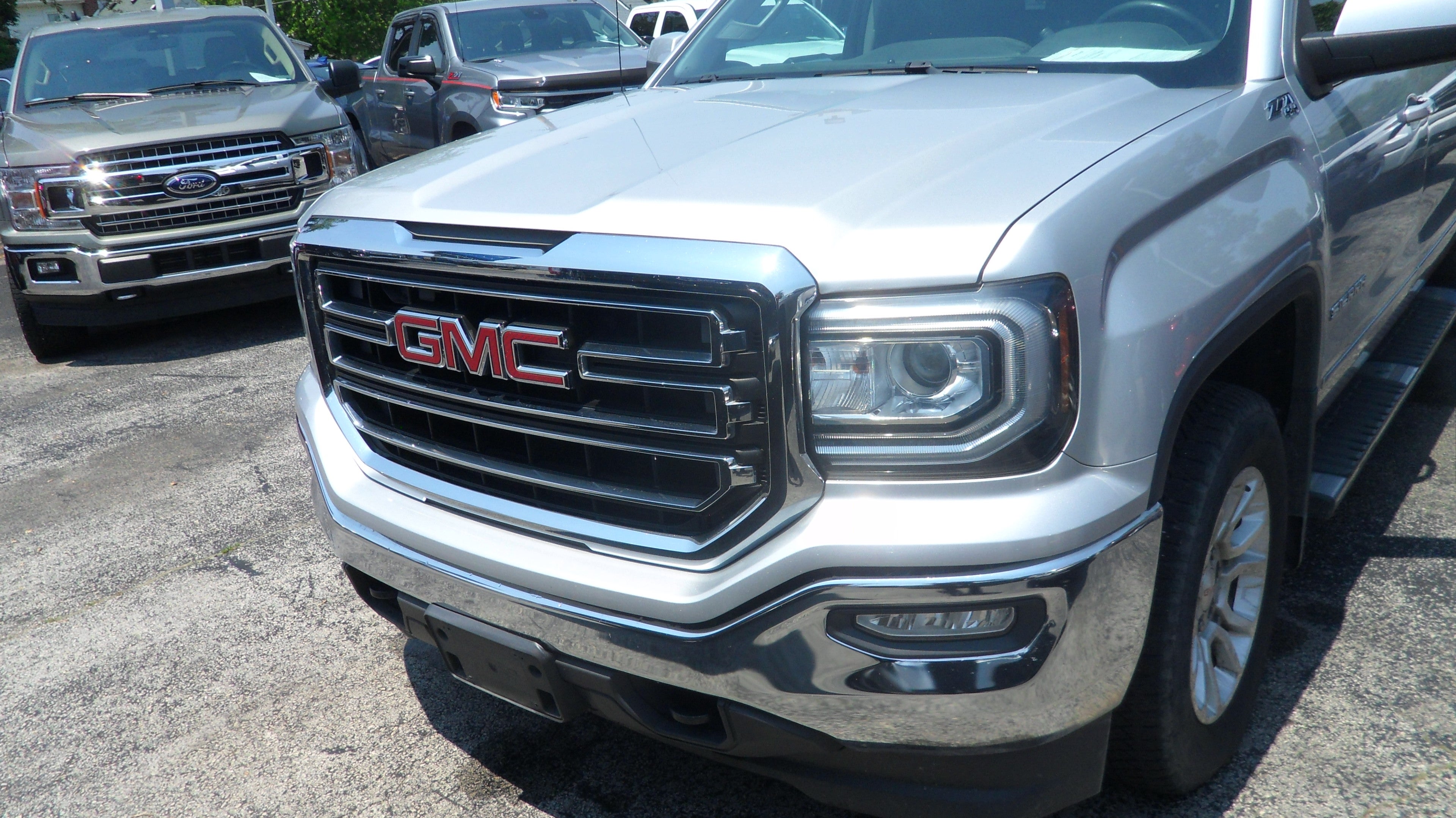 2016 GMC Sierra 1500 SLE
