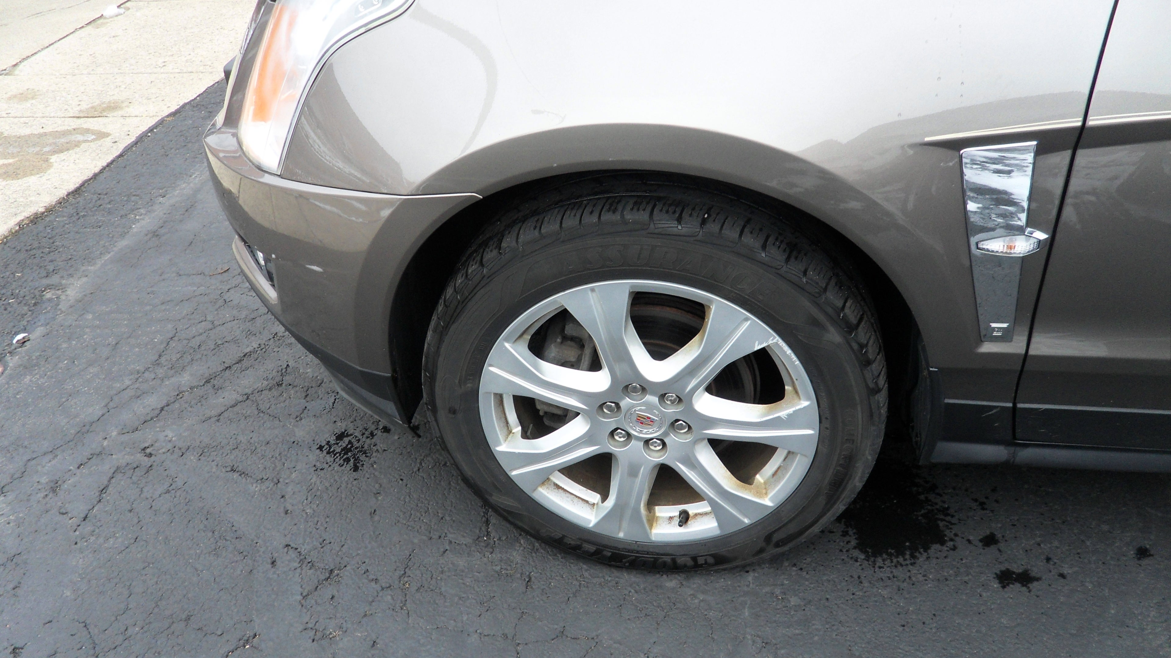 2011 Cadillac SRX Performance Collection