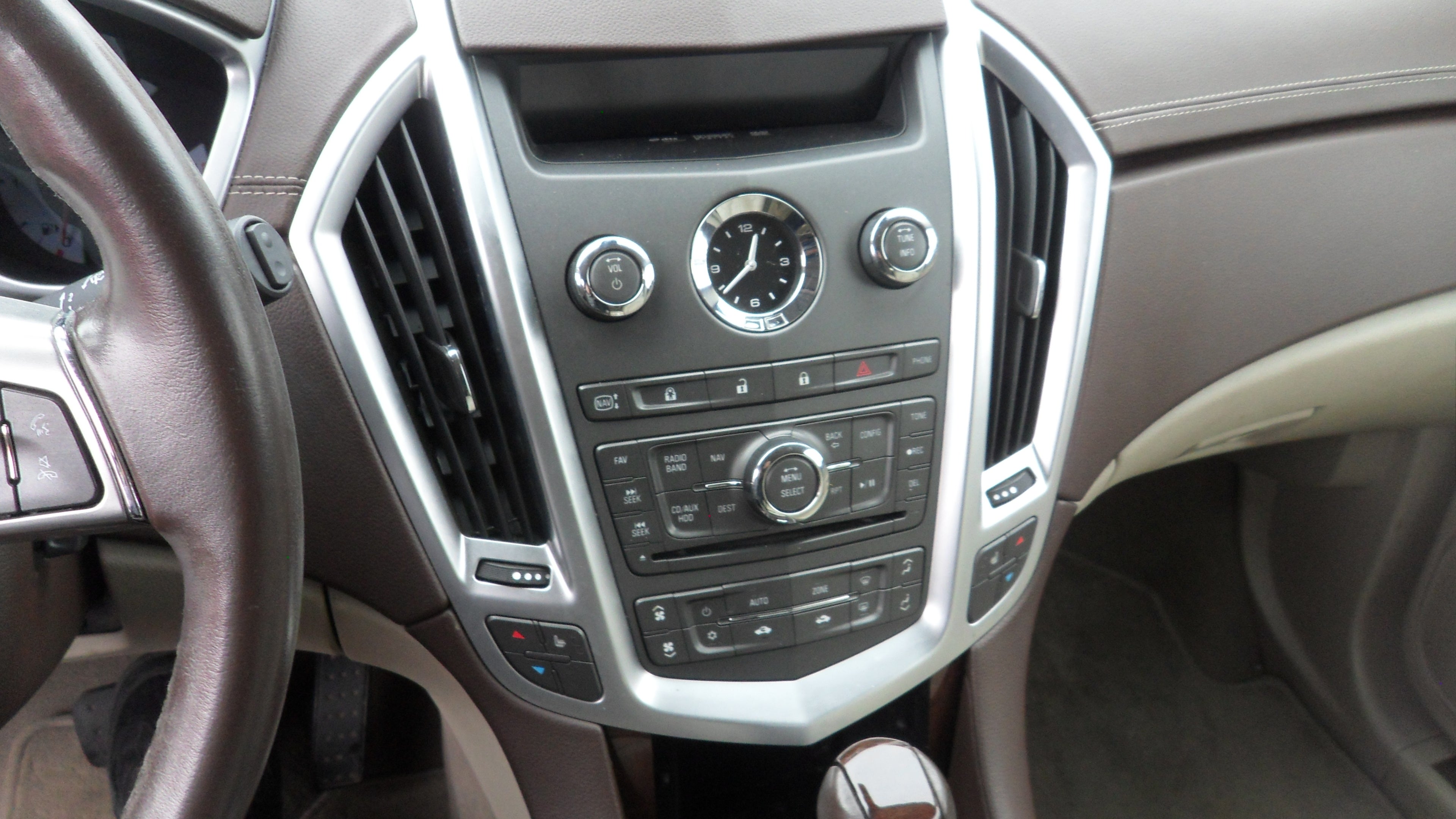 2011 Cadillac SRX Performance Collection