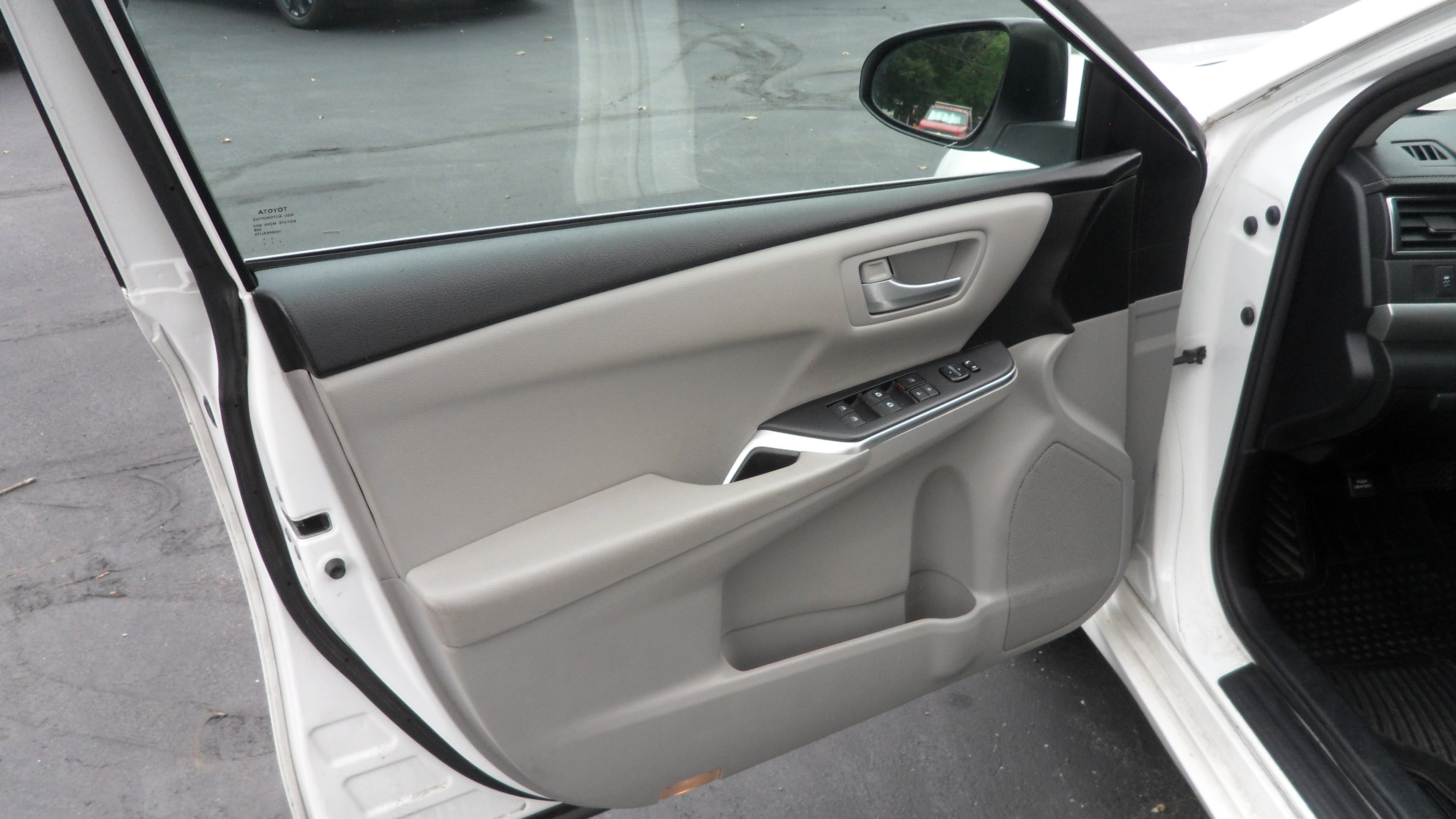 2017 Toyota Camry XLE