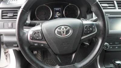 2017 Toyota Camry XLE
