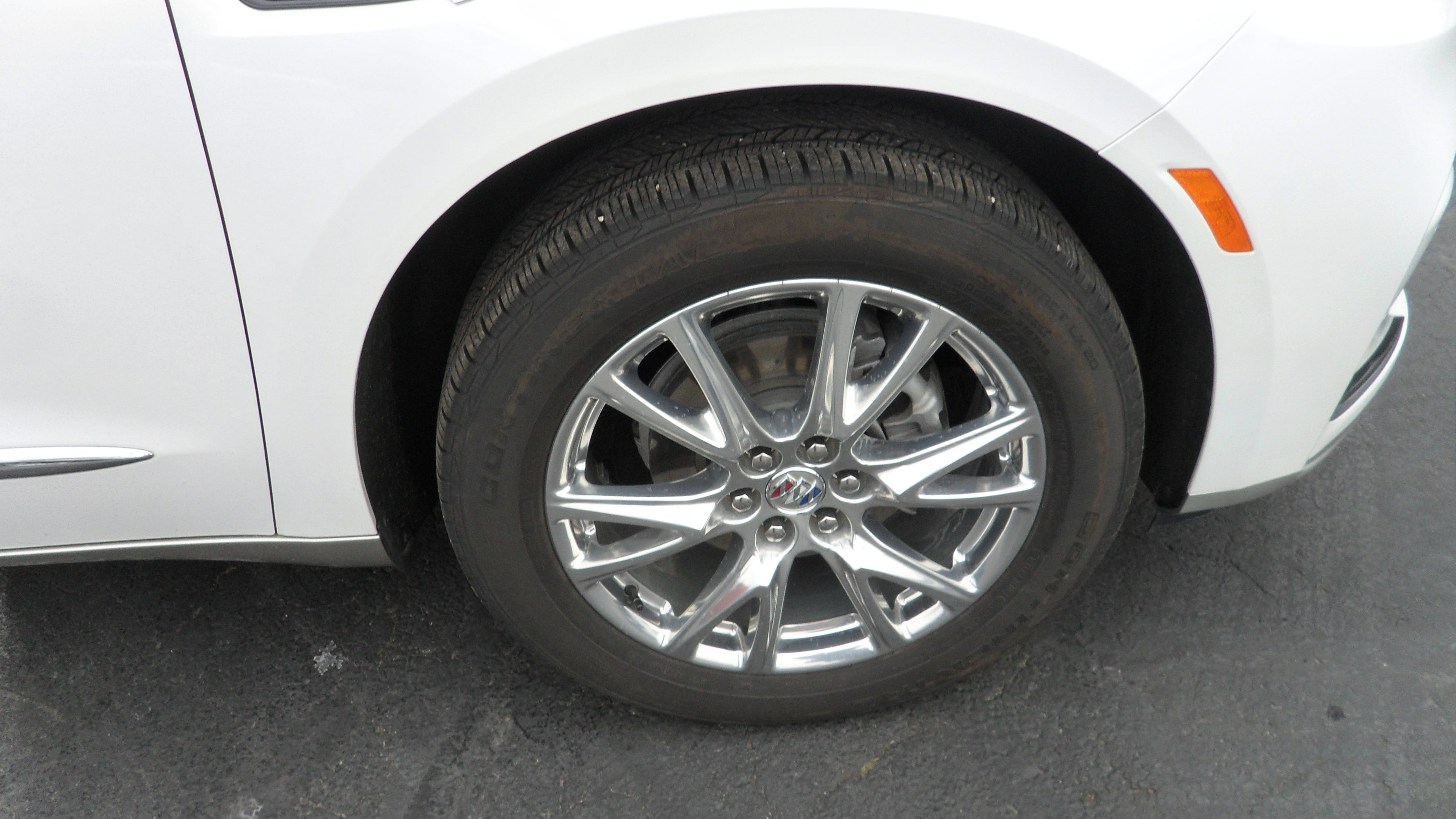 2023 Buick Enclave Premium