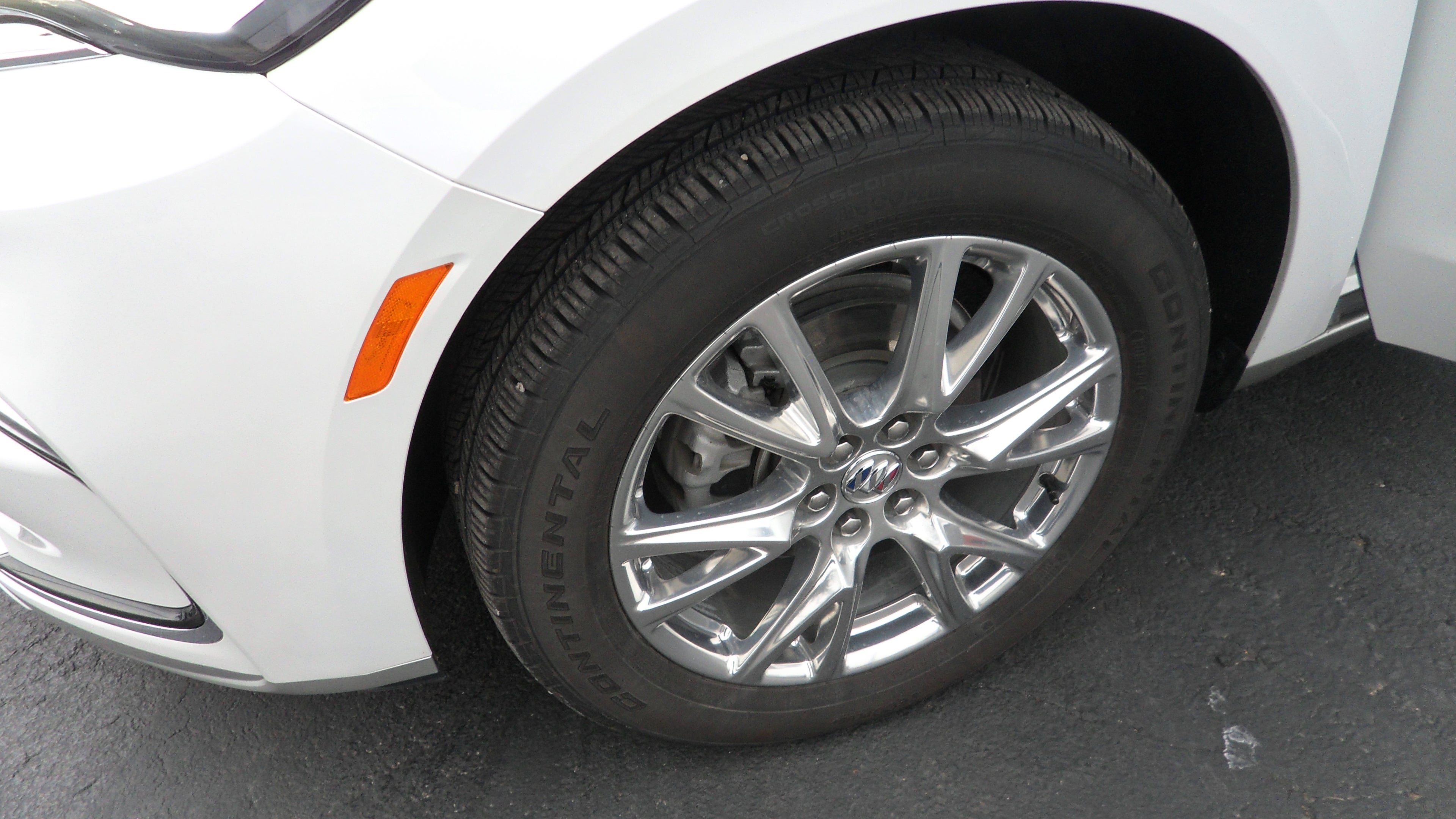 2023 Buick Enclave Premium