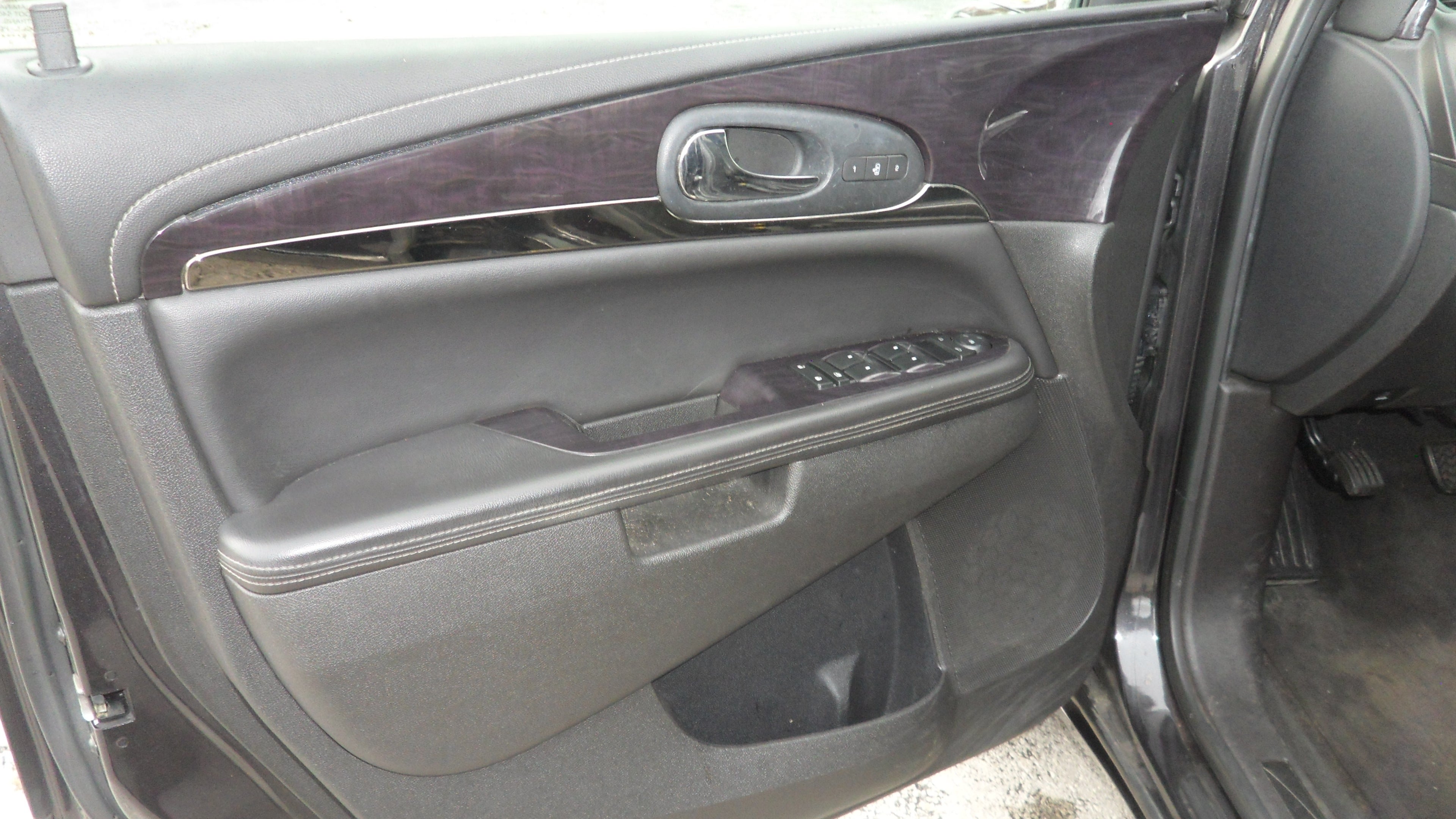 2017 Buick Enclave Leather