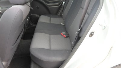 2004 Pontiac Vibe Base