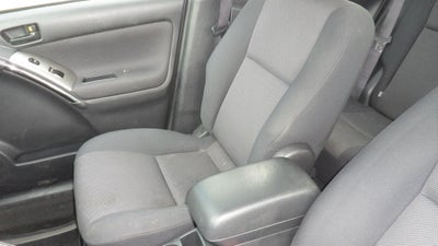 2004 Pontiac Vibe Base