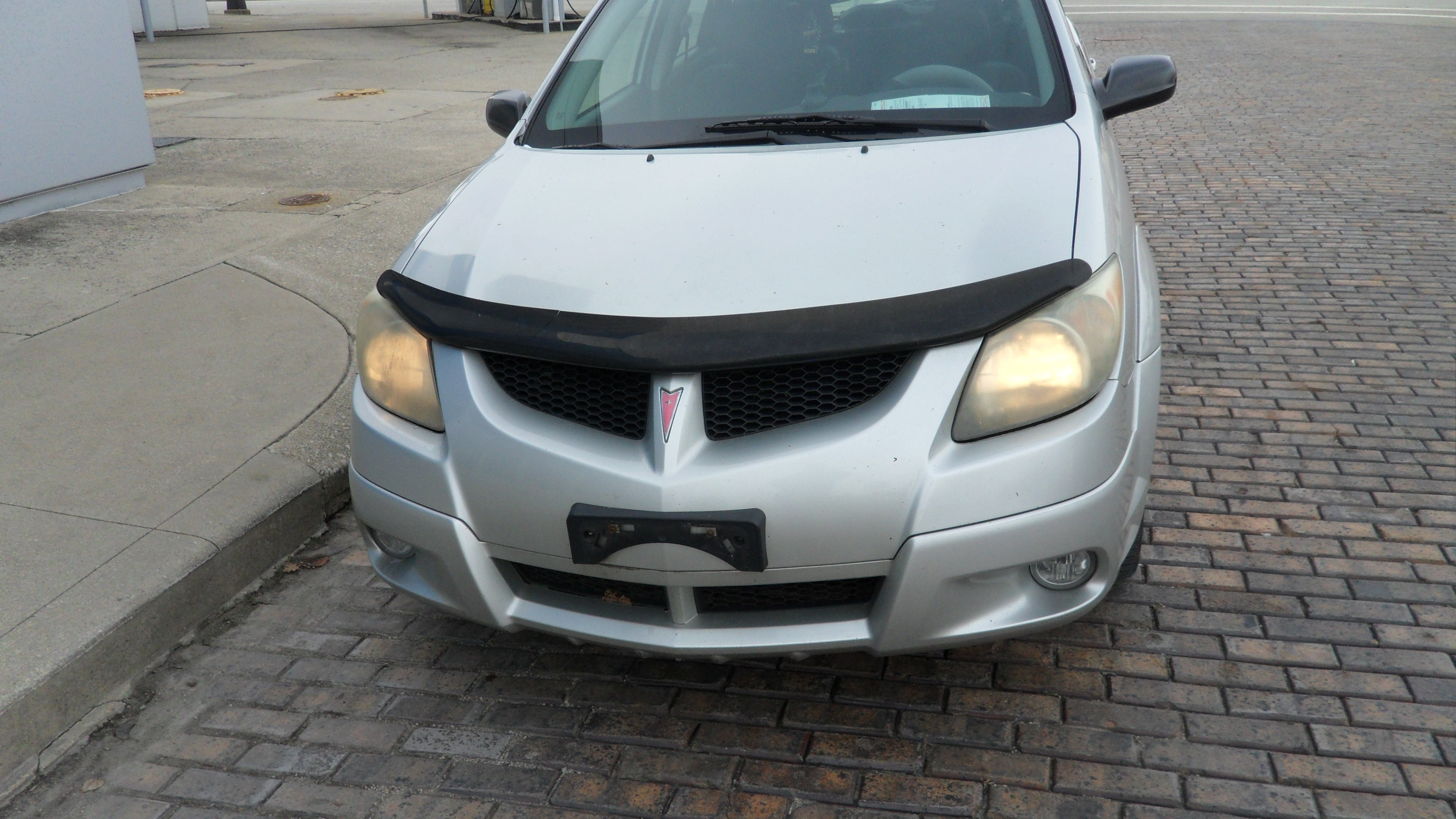 2004 Pontiac Vibe Base