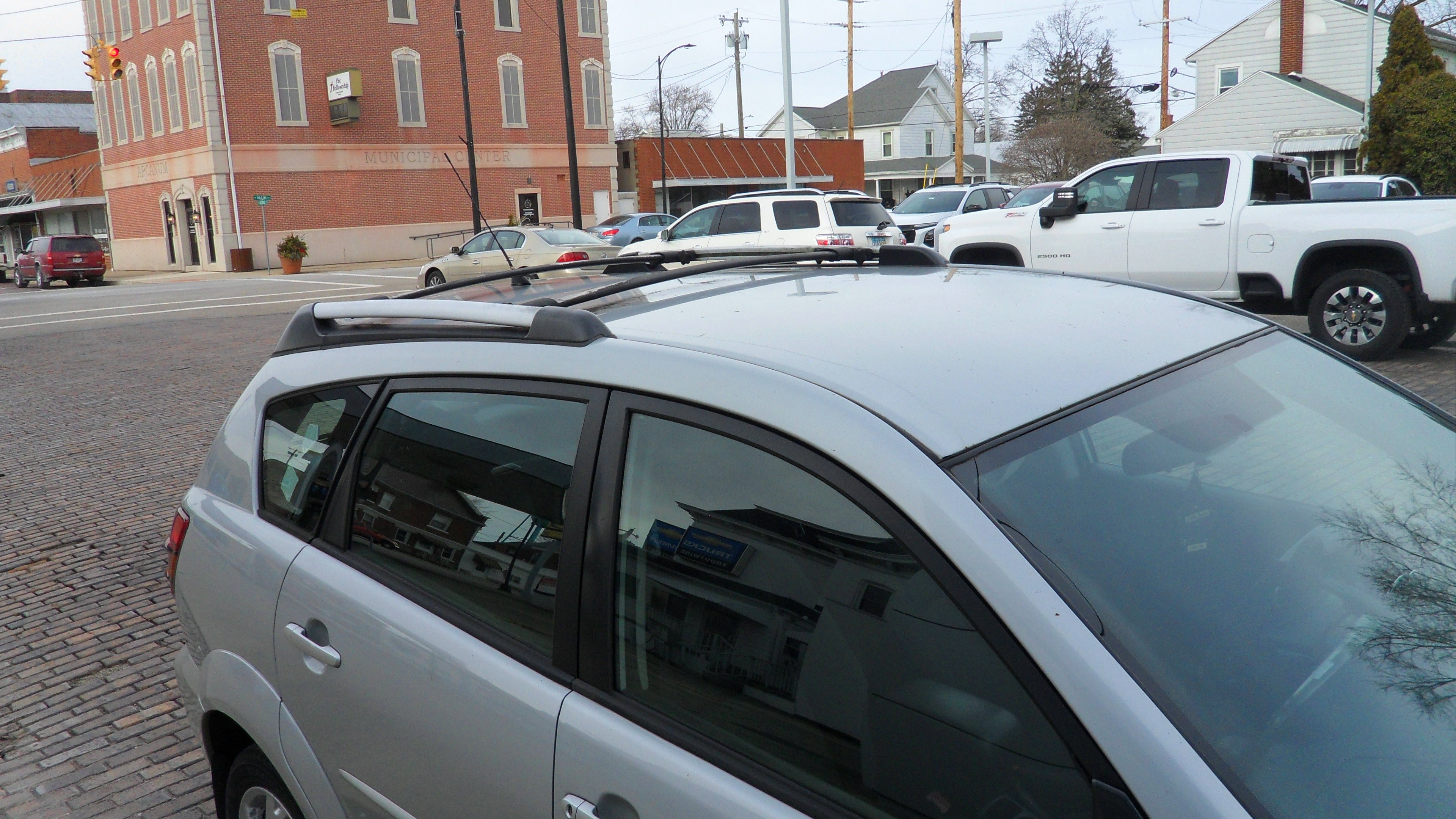 2004 Pontiac Vibe Base