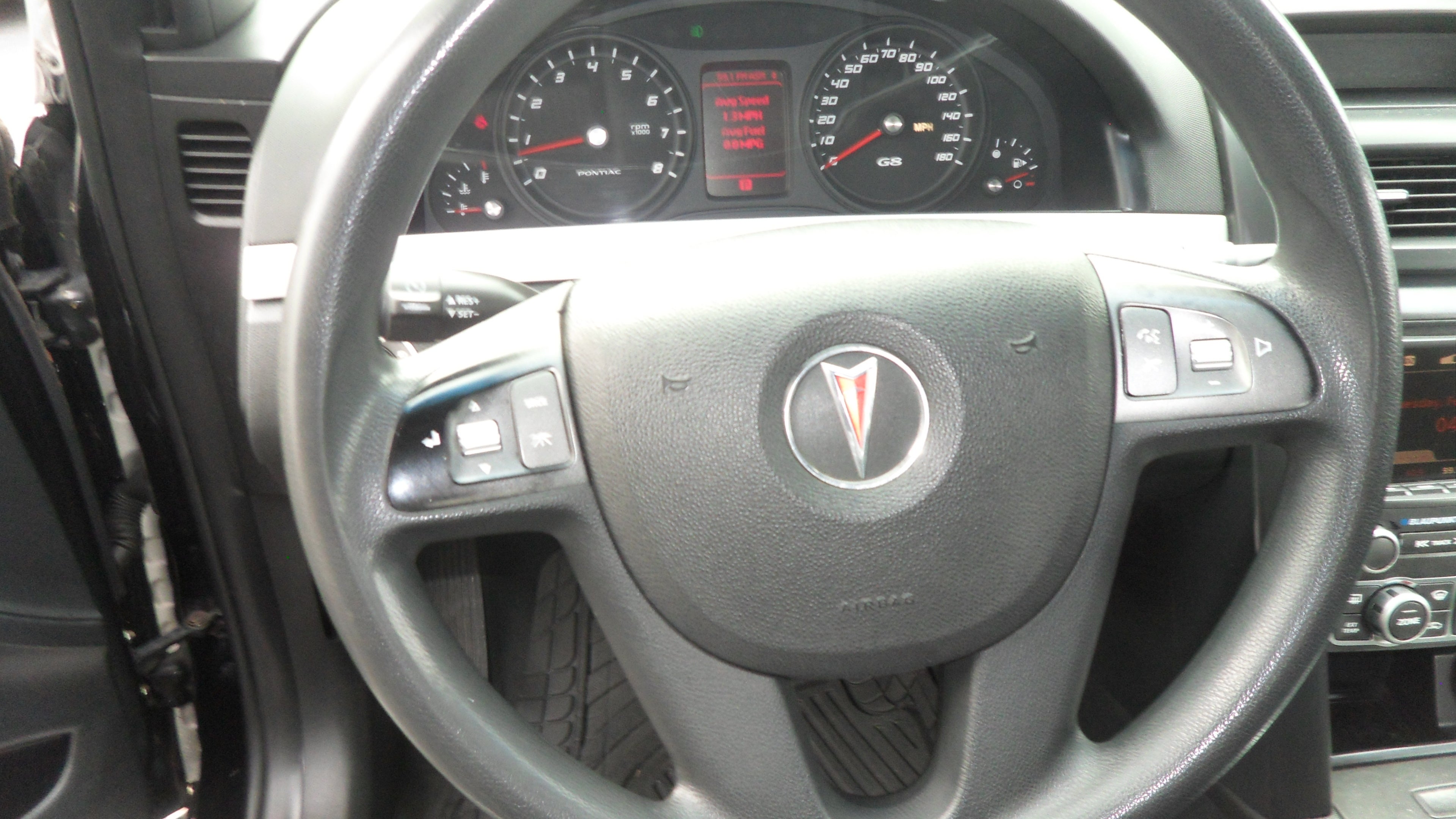 2009 Pontiac G8 Base